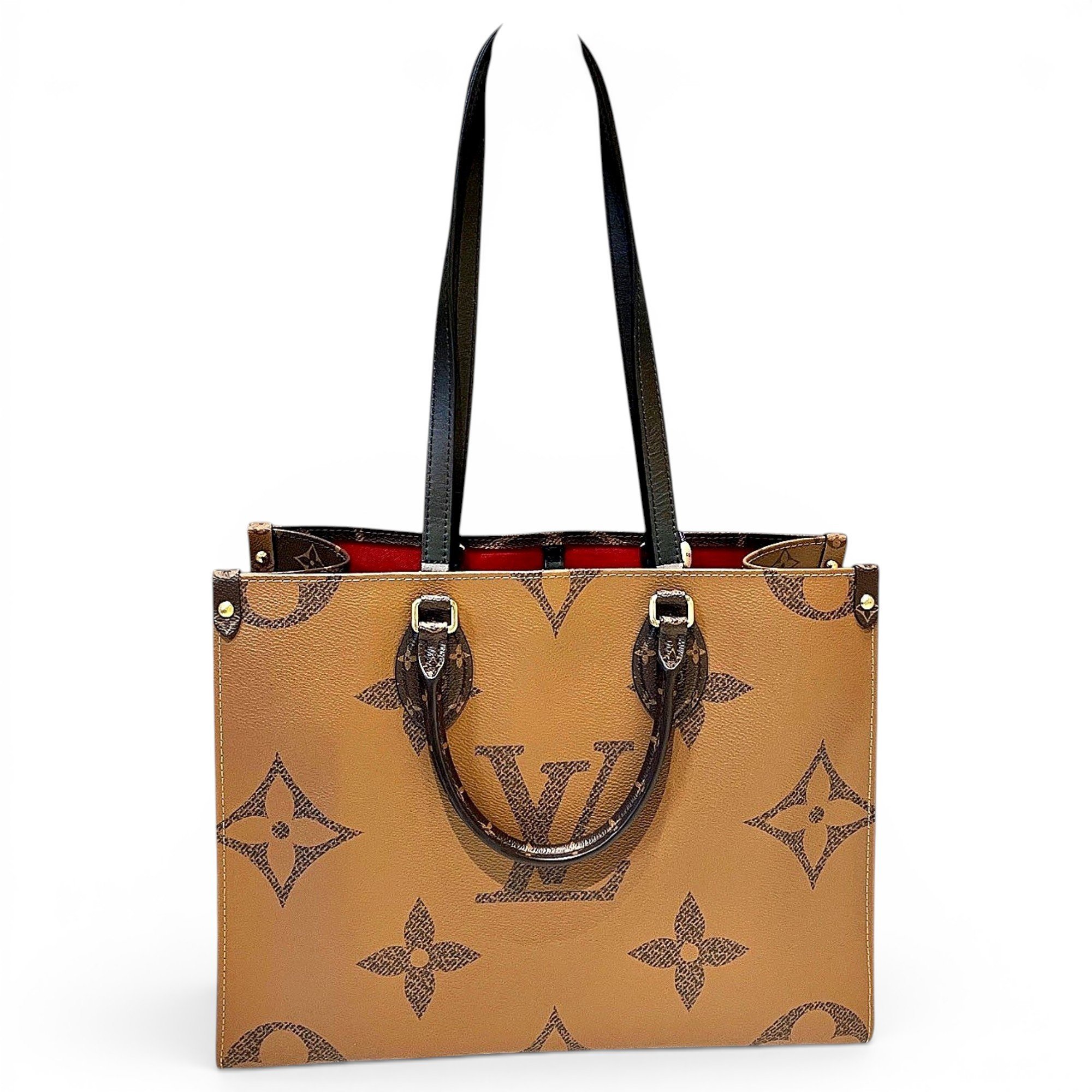 Onthego leather handbag