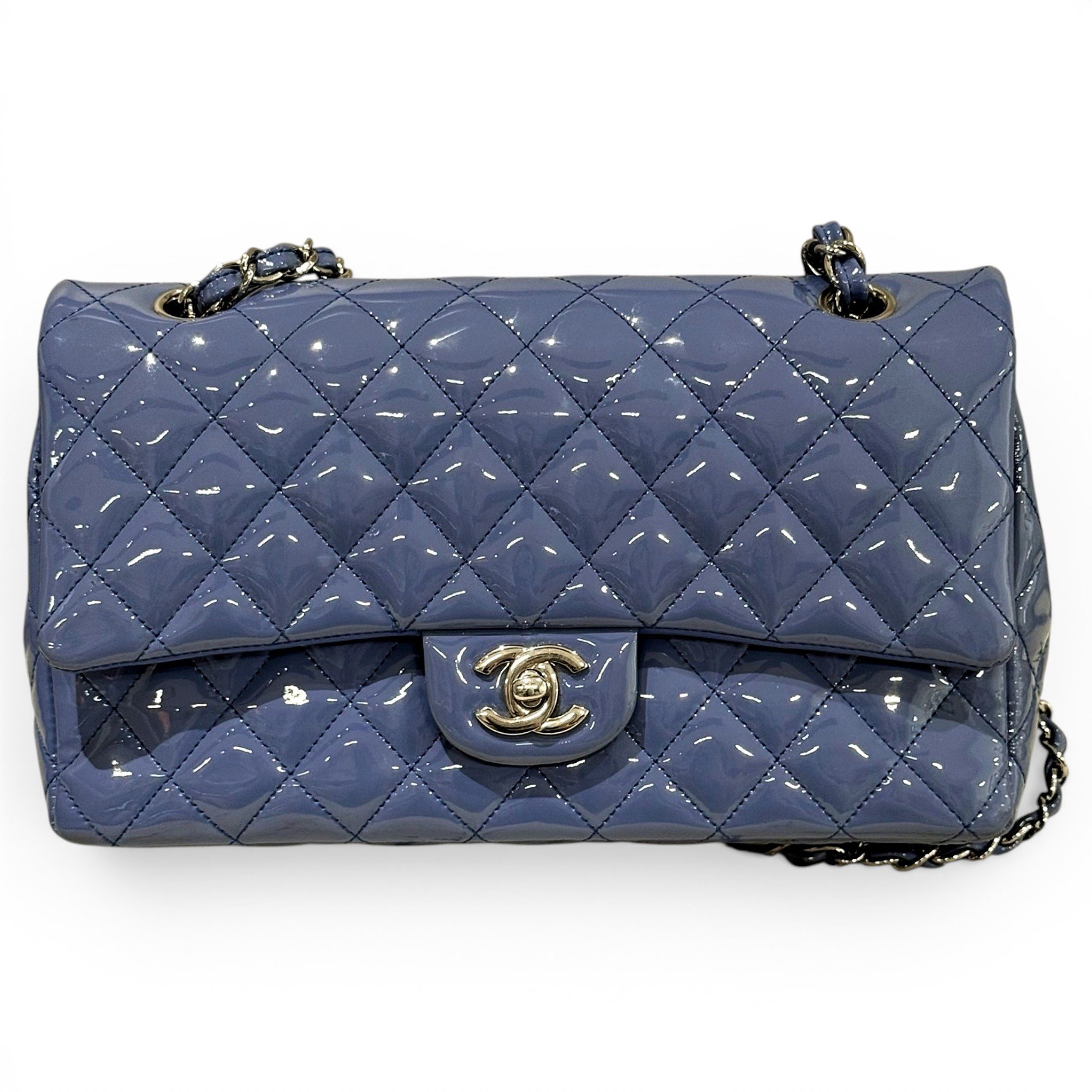 Timeless/Classique patent leather crossbody bag