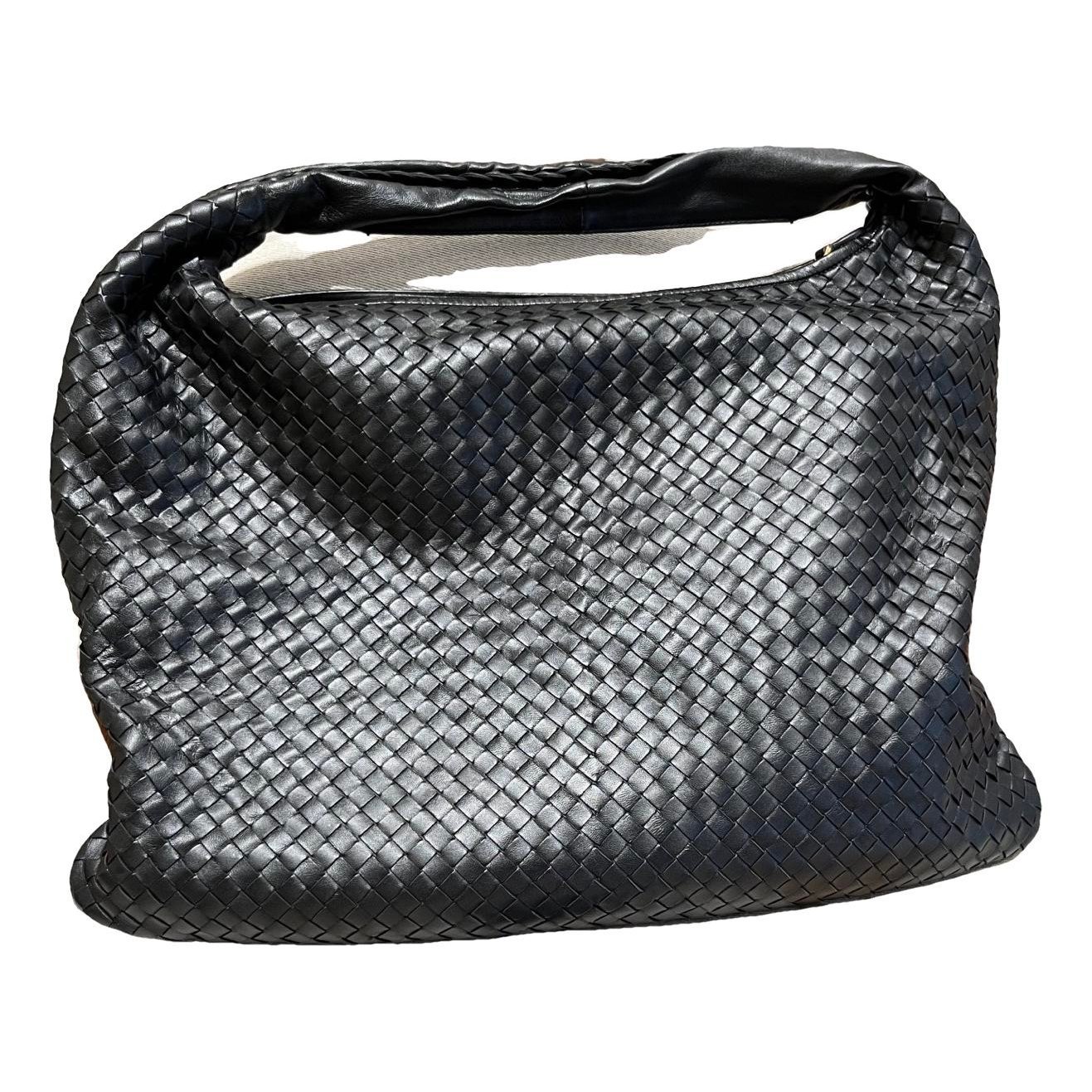 Hop leather handbag