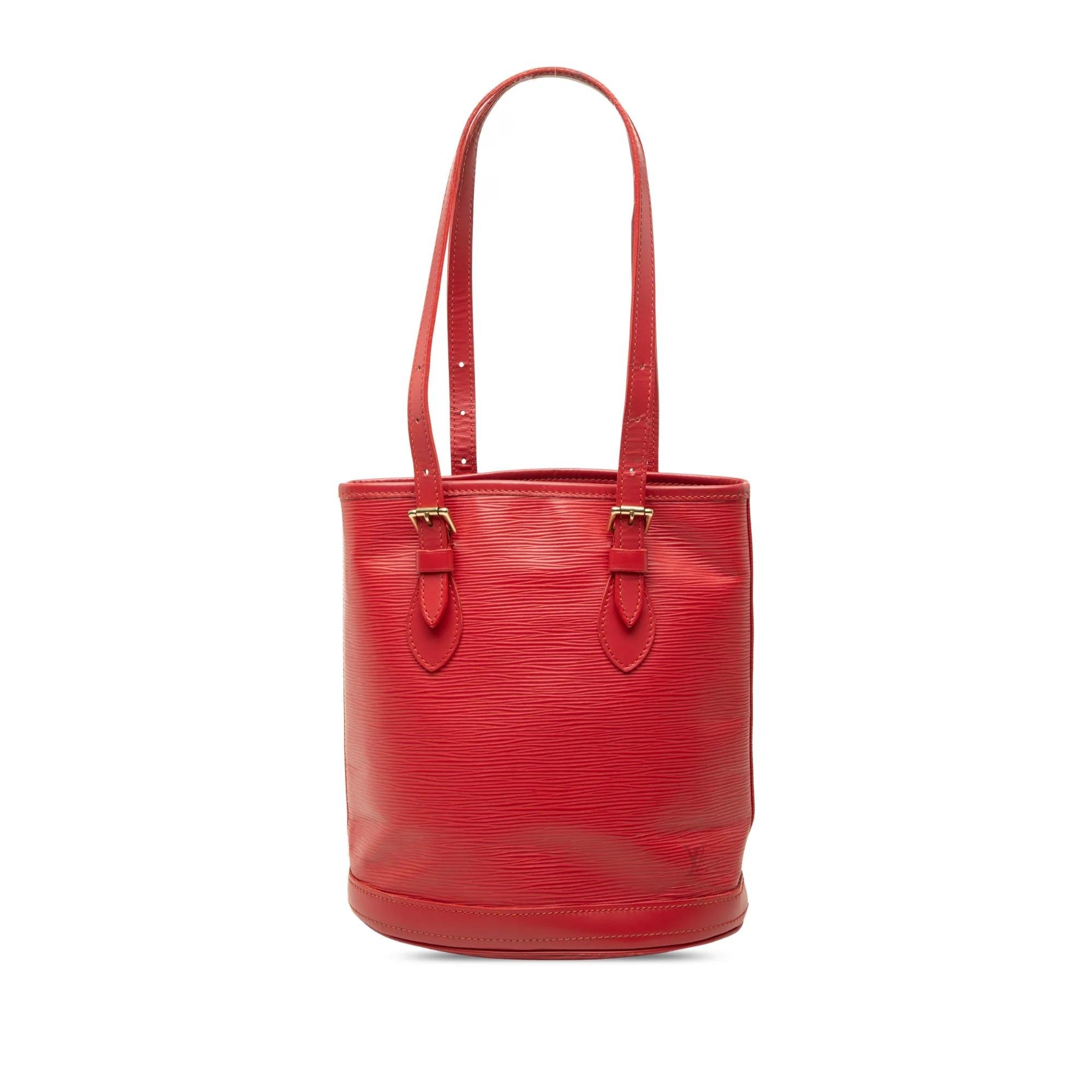 Bucket leather handbag