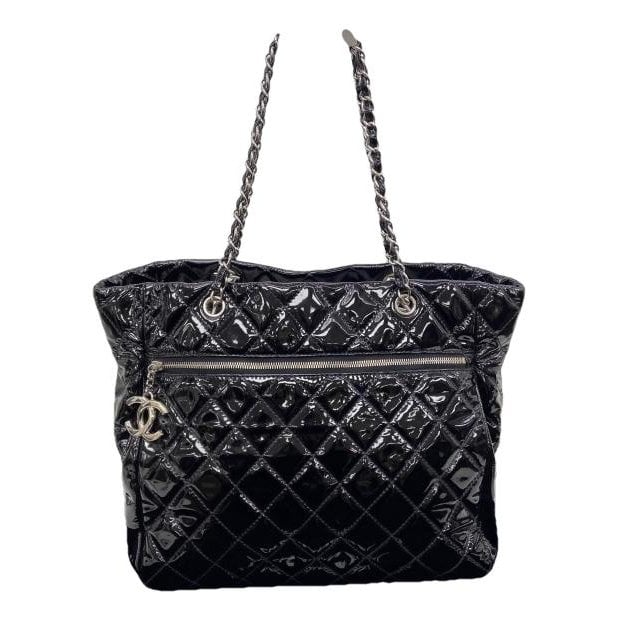 Patent leather handbag