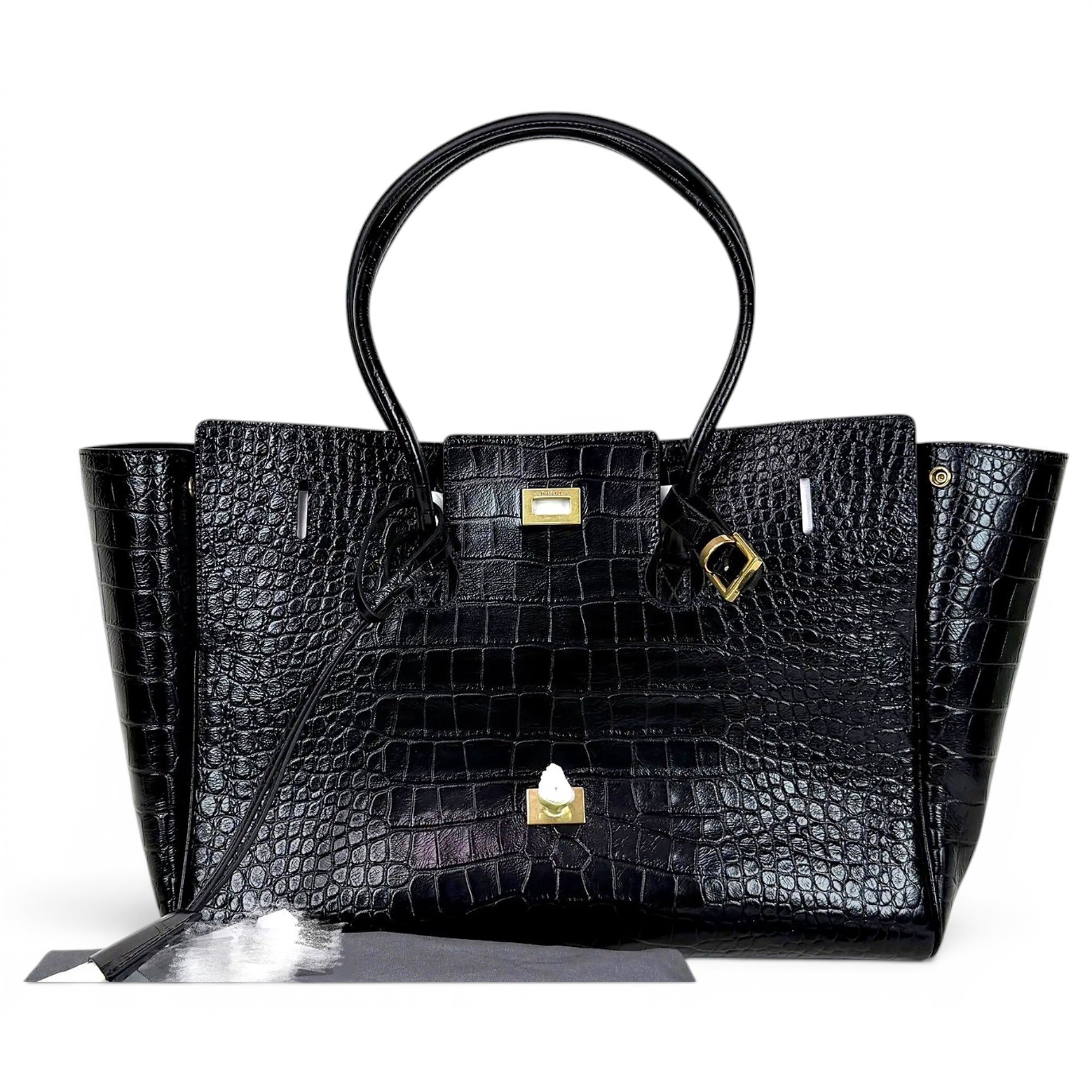 Balenciaga Carry All Bel Air leather handbag