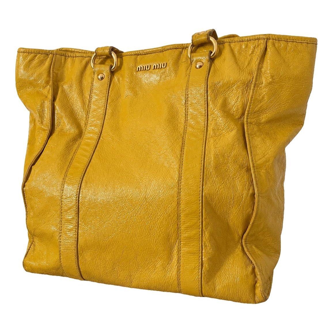Leather tote