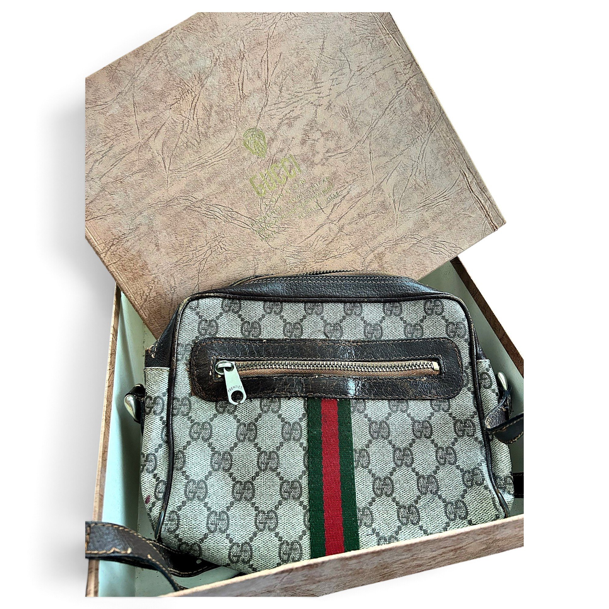 Leather crossbody bag