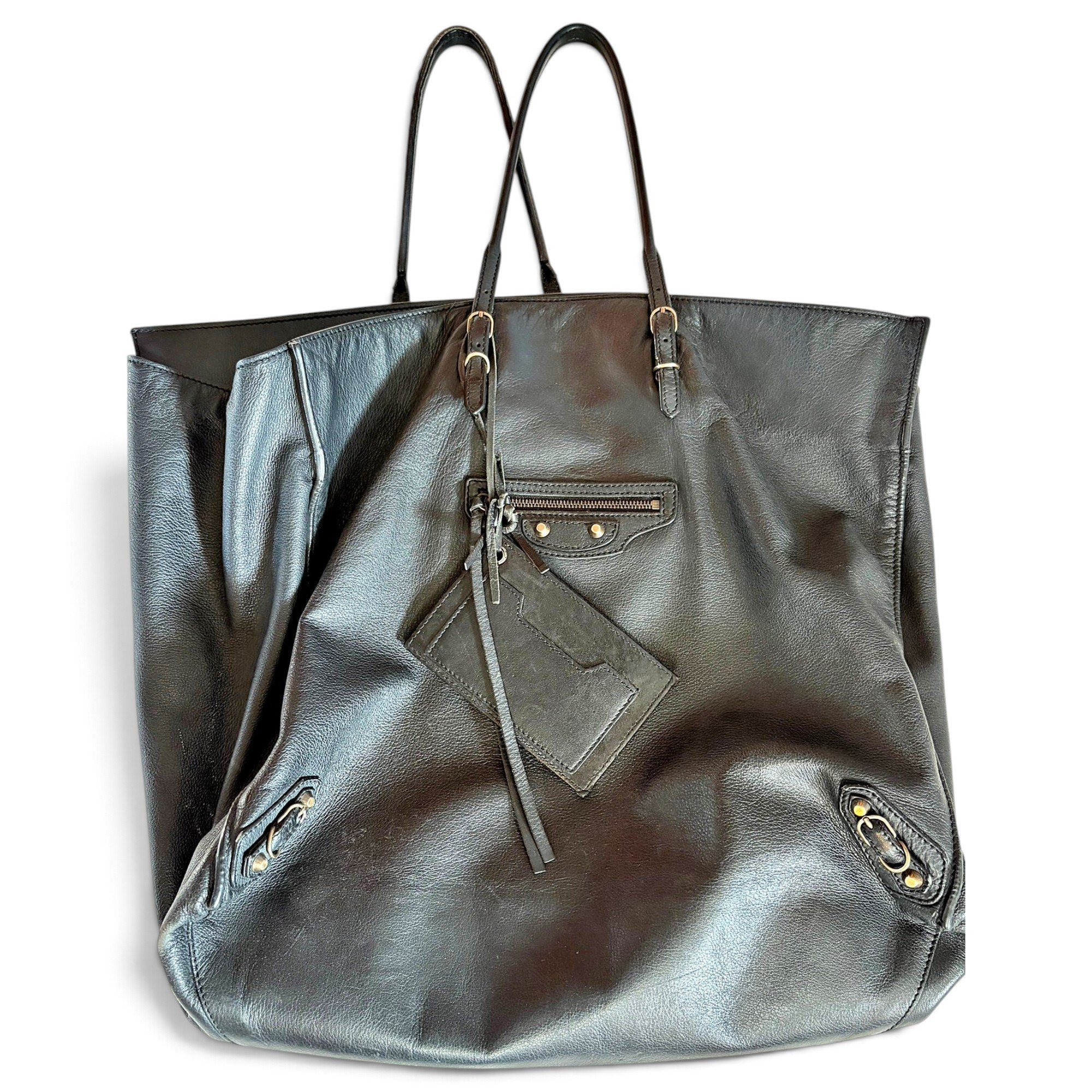 Papier leather handbag