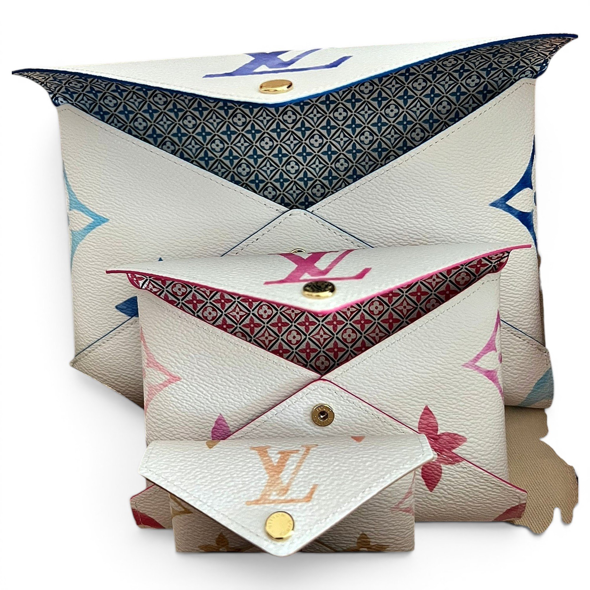 Kirigami cloth clutch bag