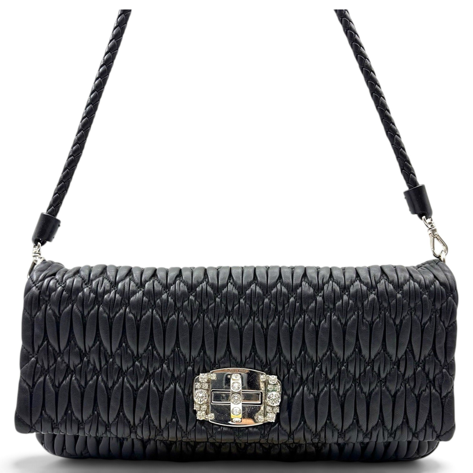 Matelassé leather handbag