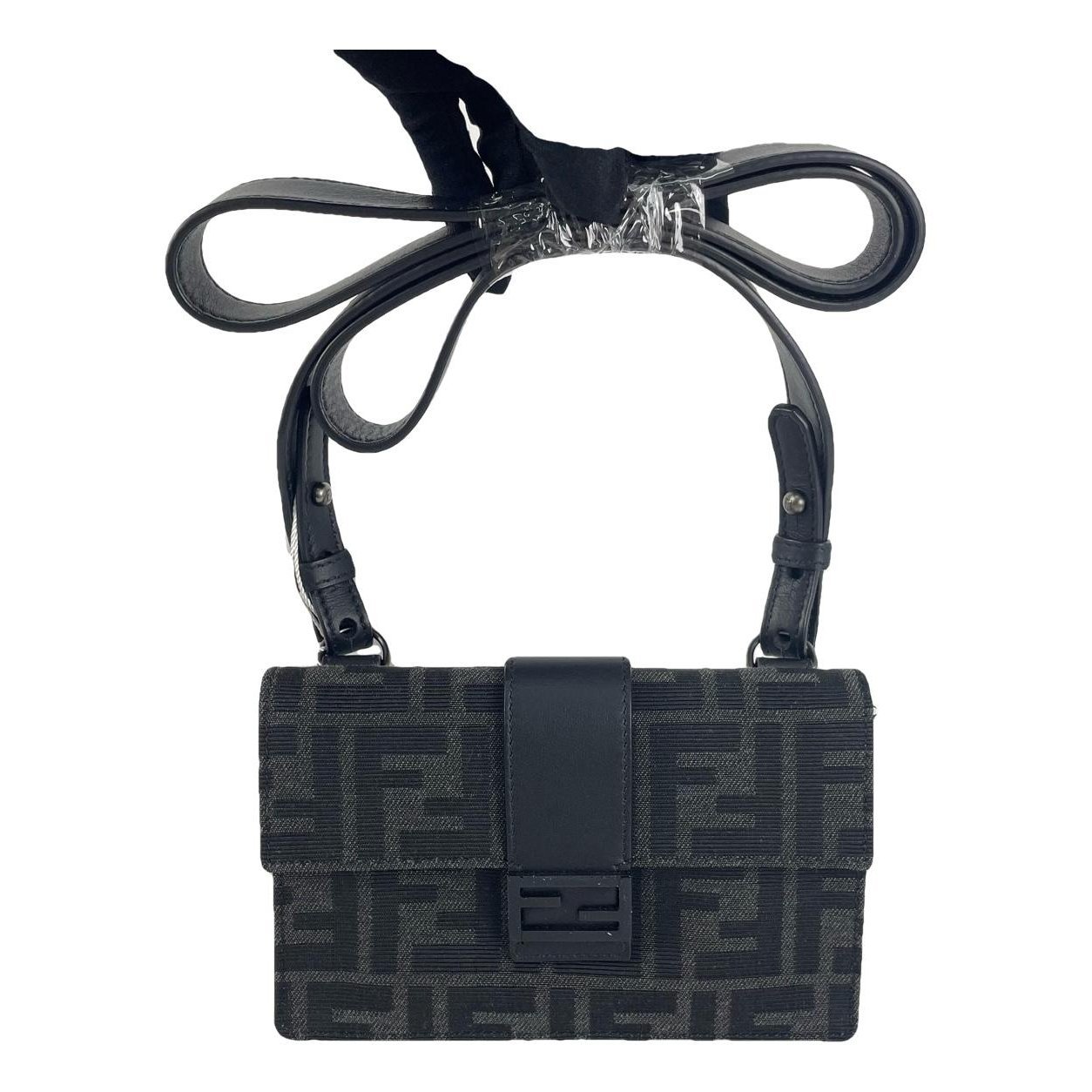Baguette cloth handbag