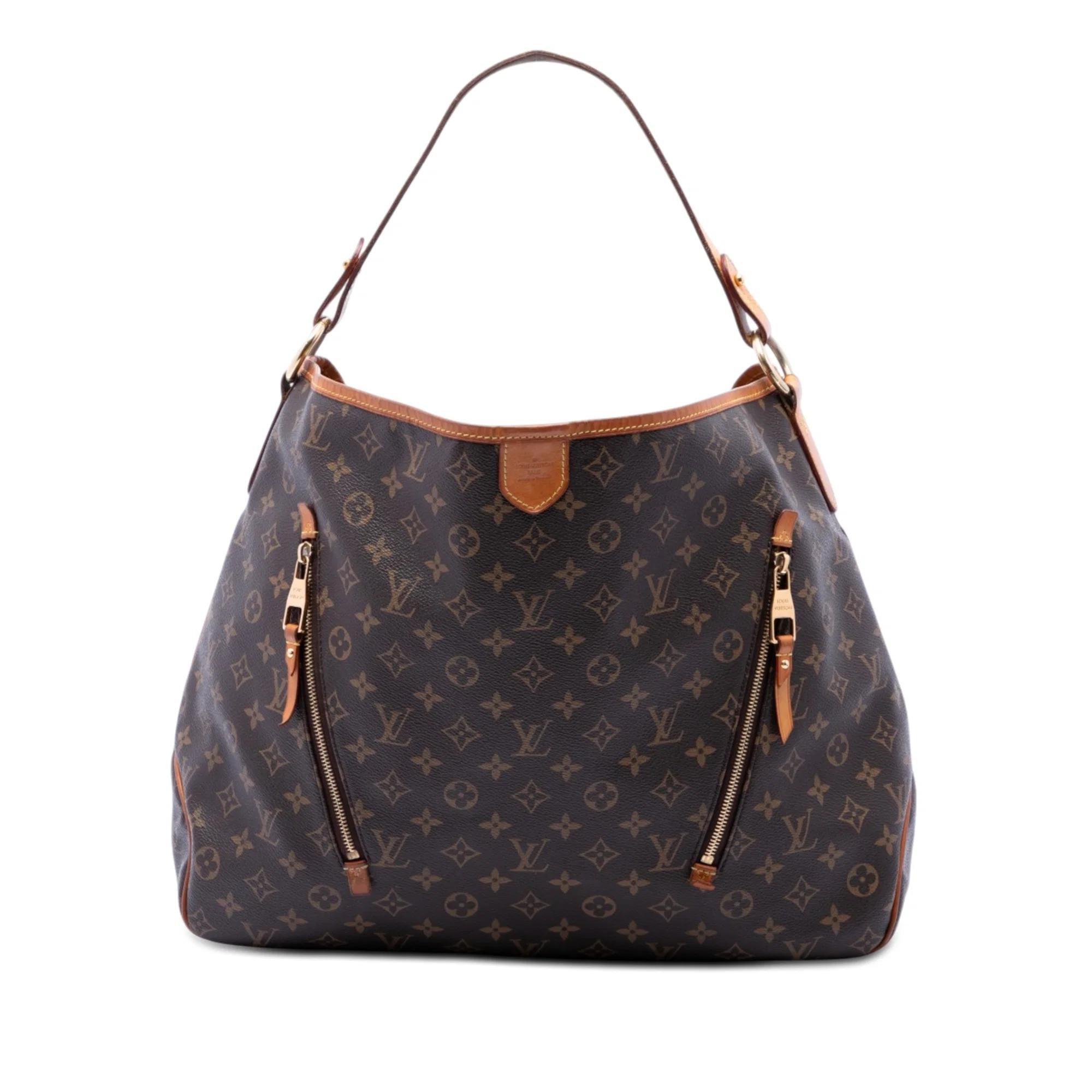 Delightful leather handbag