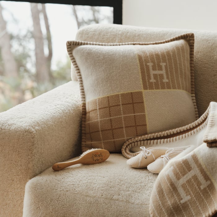 Gris Perle Avalon Cabriole Pillow