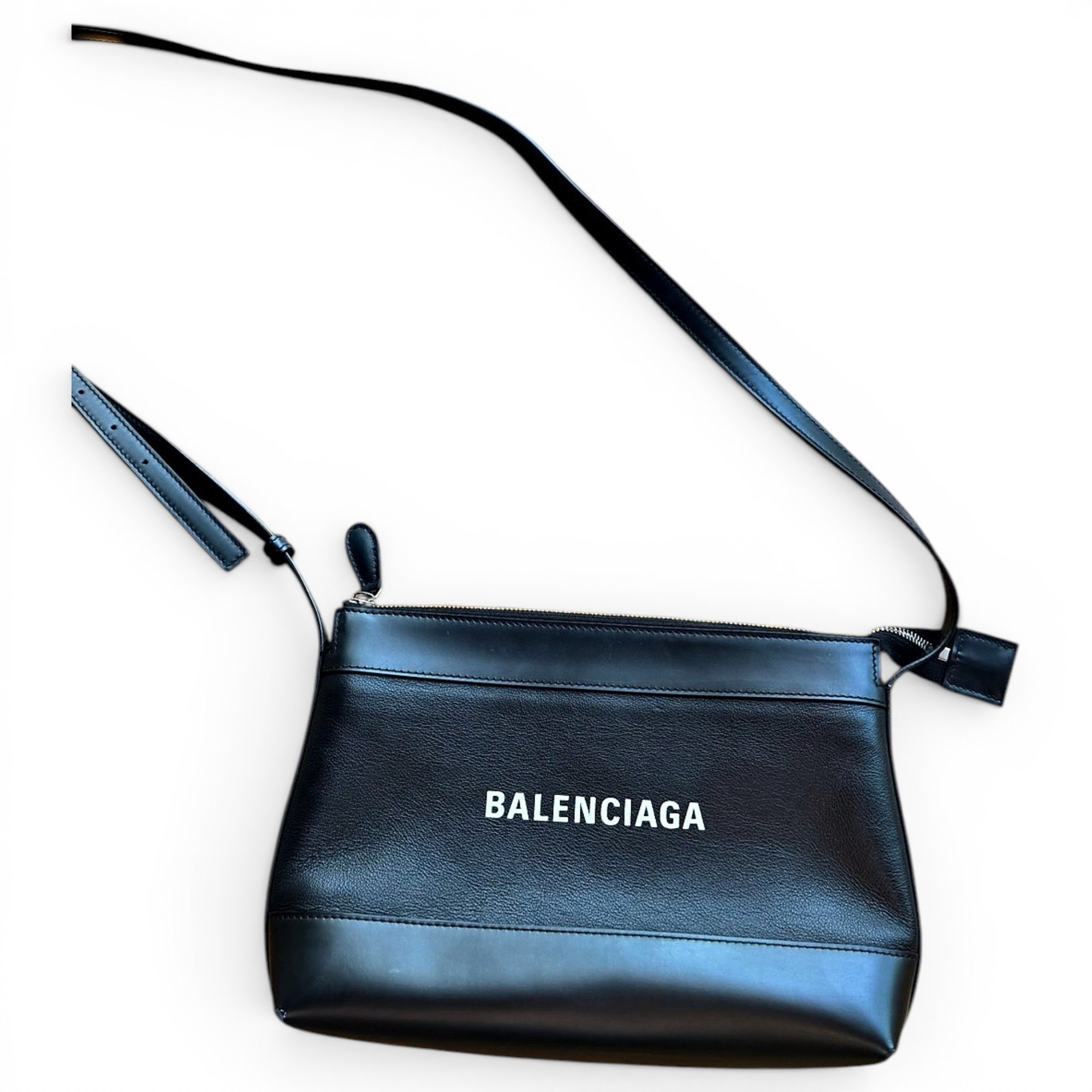 Everyday leather crossbody bag