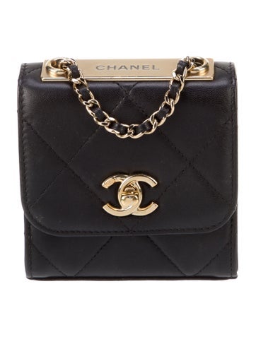 Trendy CC Micro Clutch w/ Chain