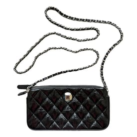 Chanel Wallet on Chain leather clutch bag