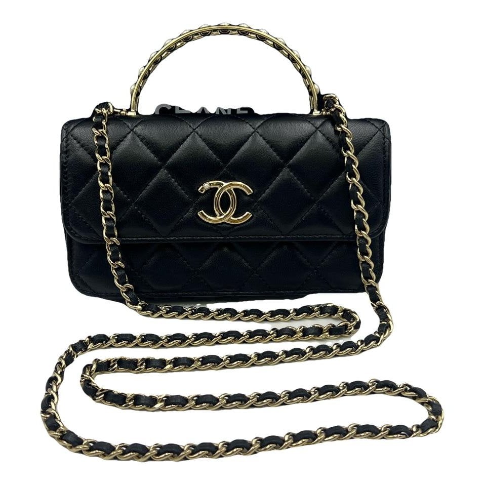 Trendy CC Top Handle leather handbag