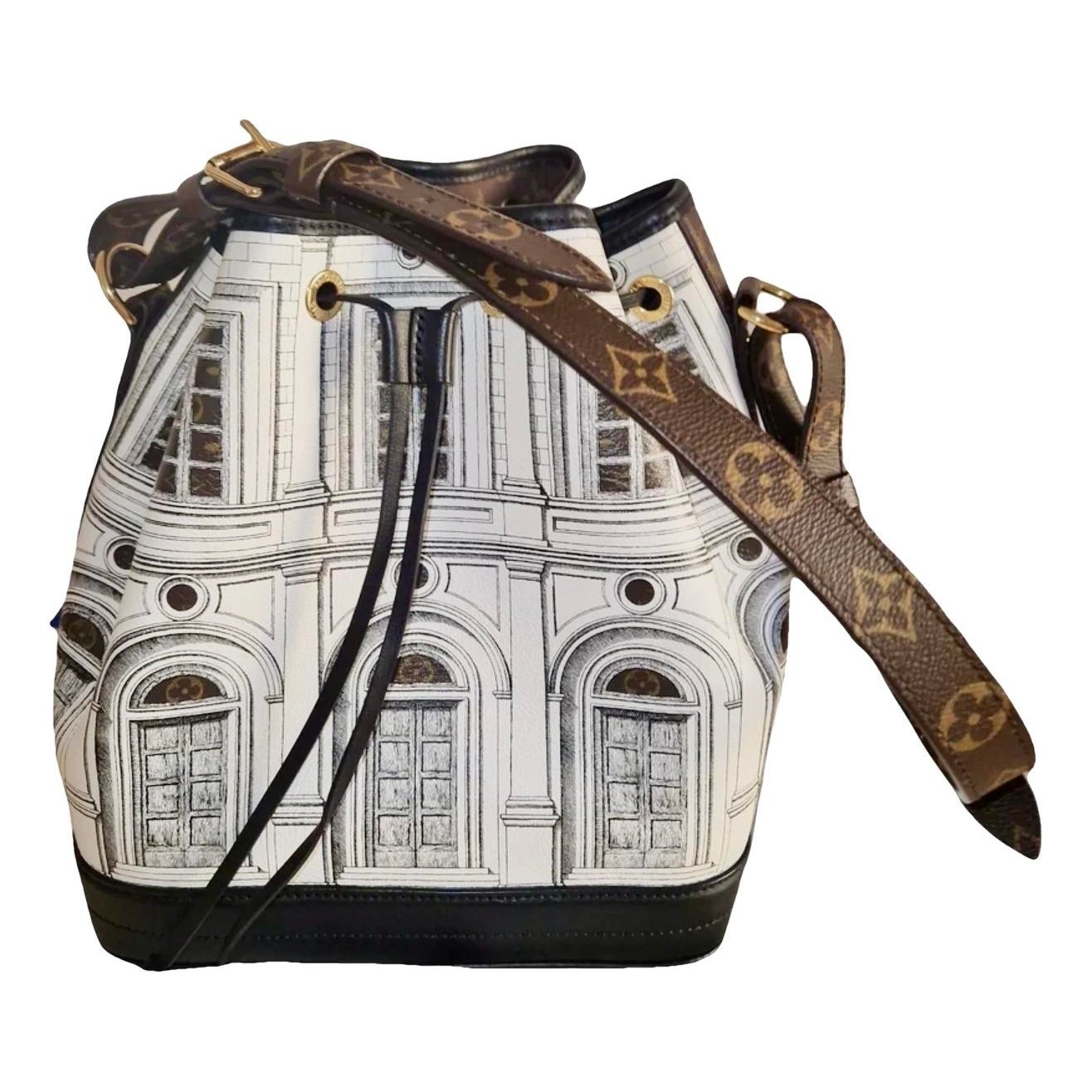 Noé leather handbag