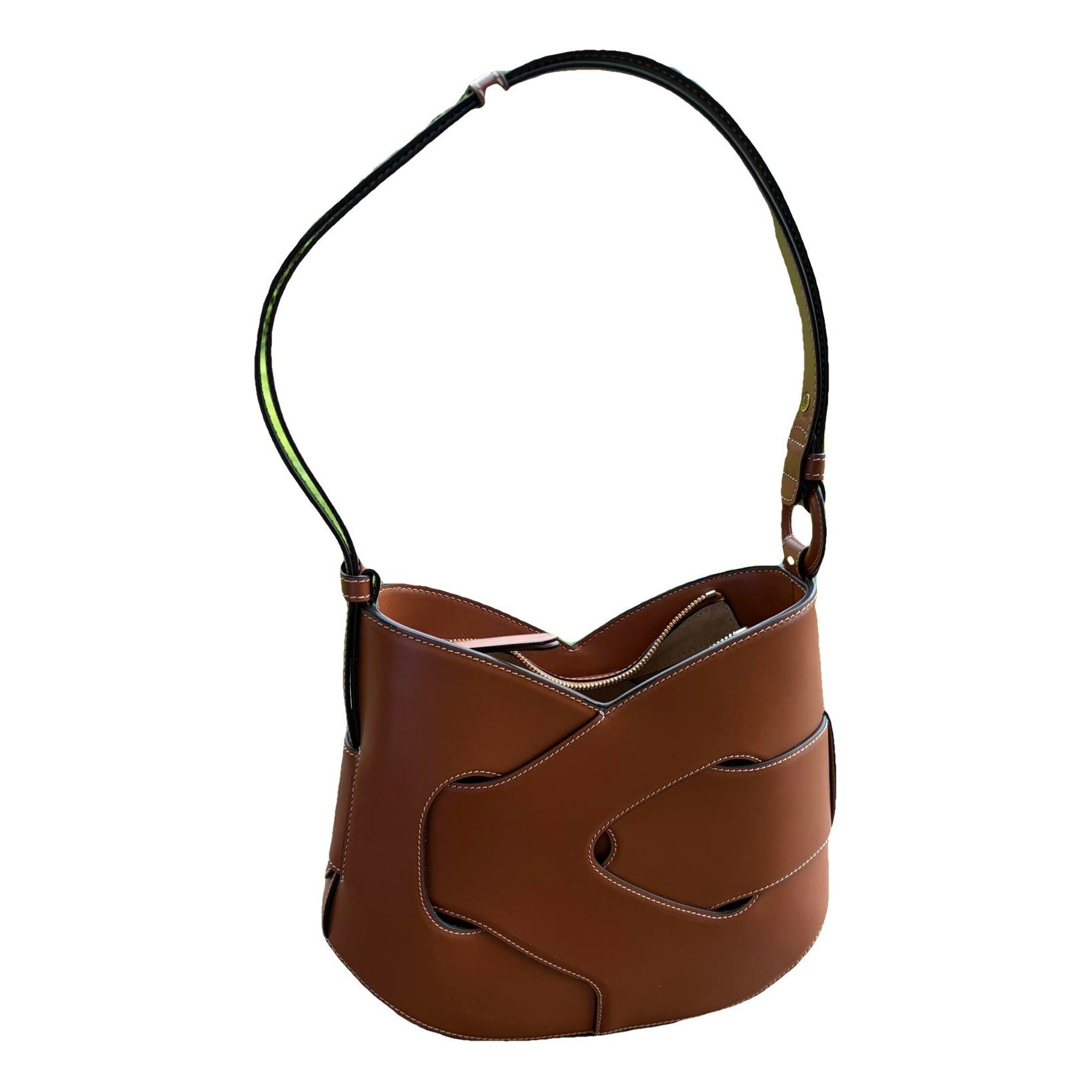 Leather handbag