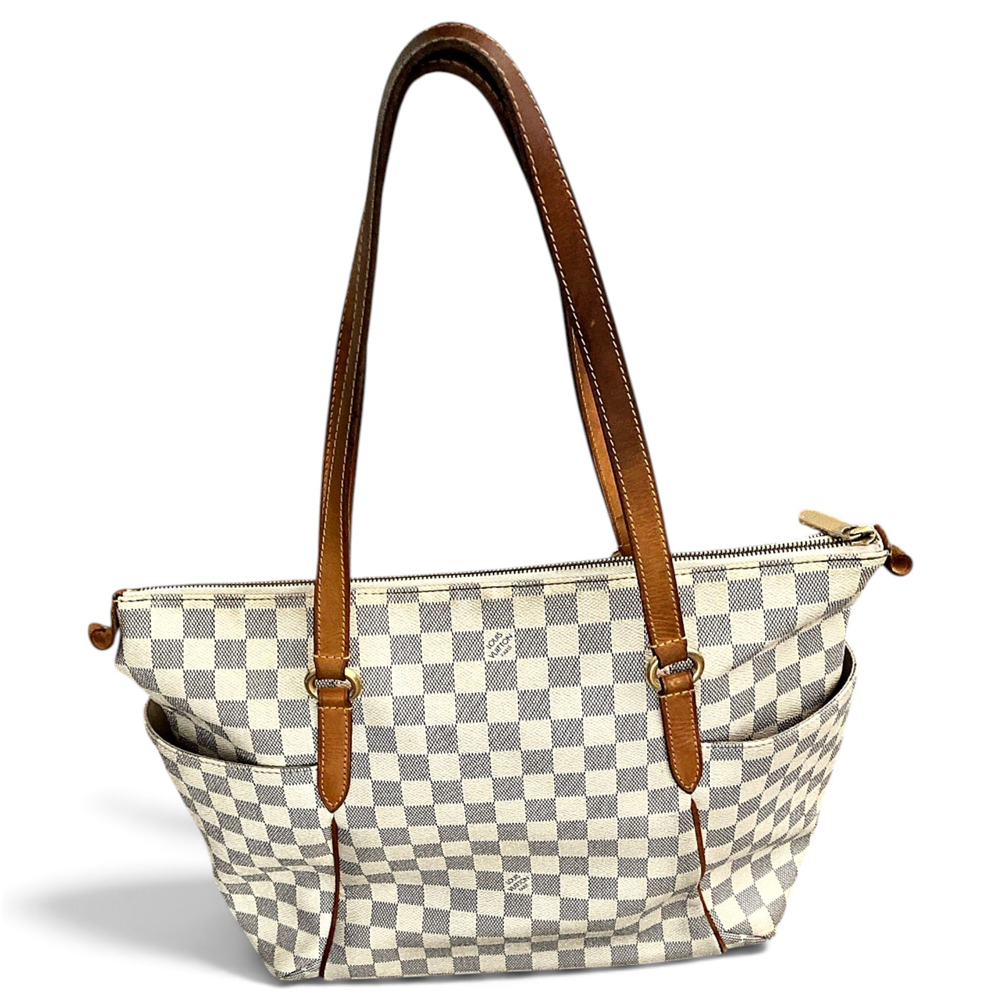 Totally leather handbag