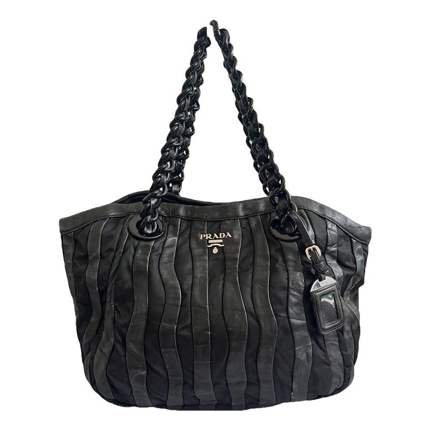 Leather handbag