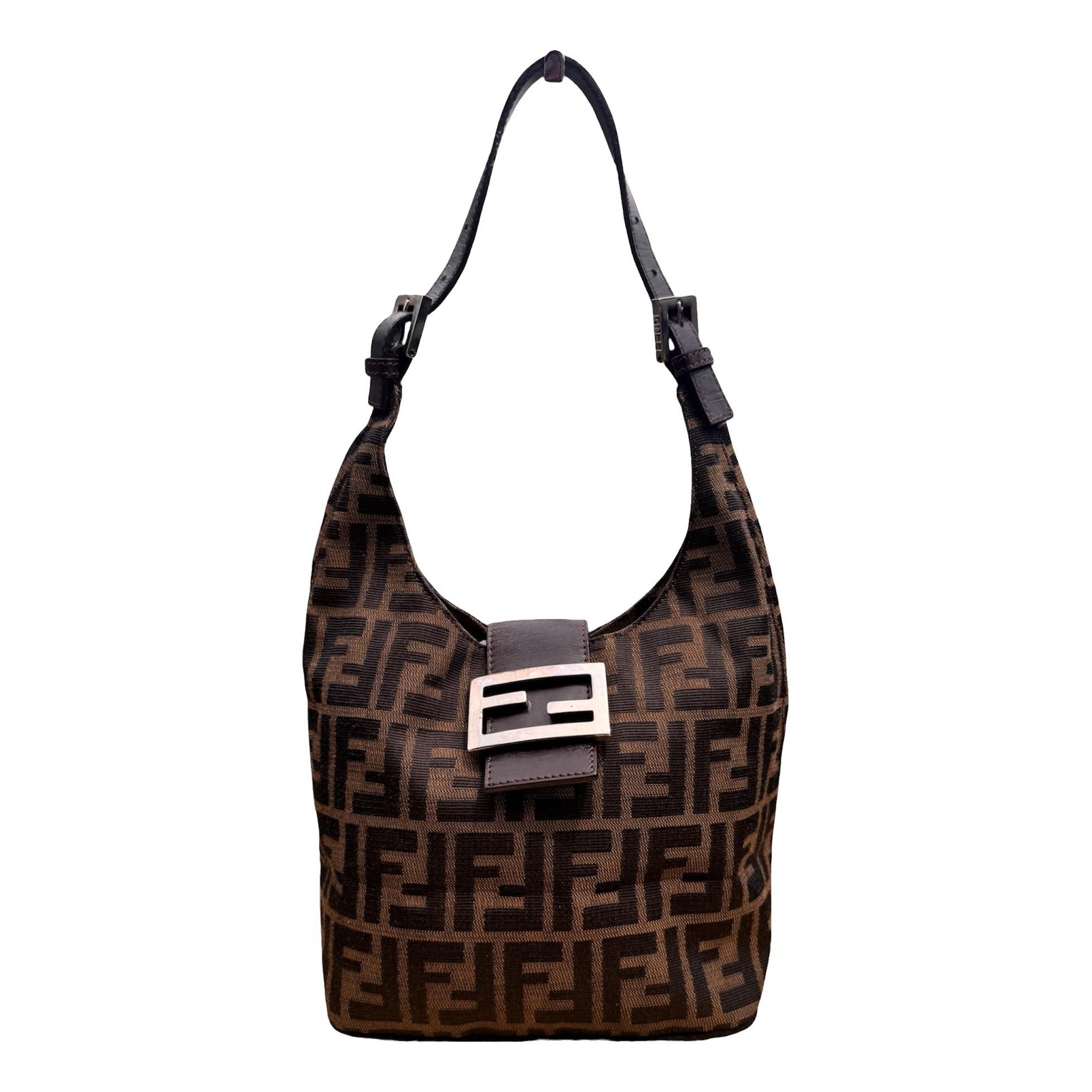 Baguette cloth handbag