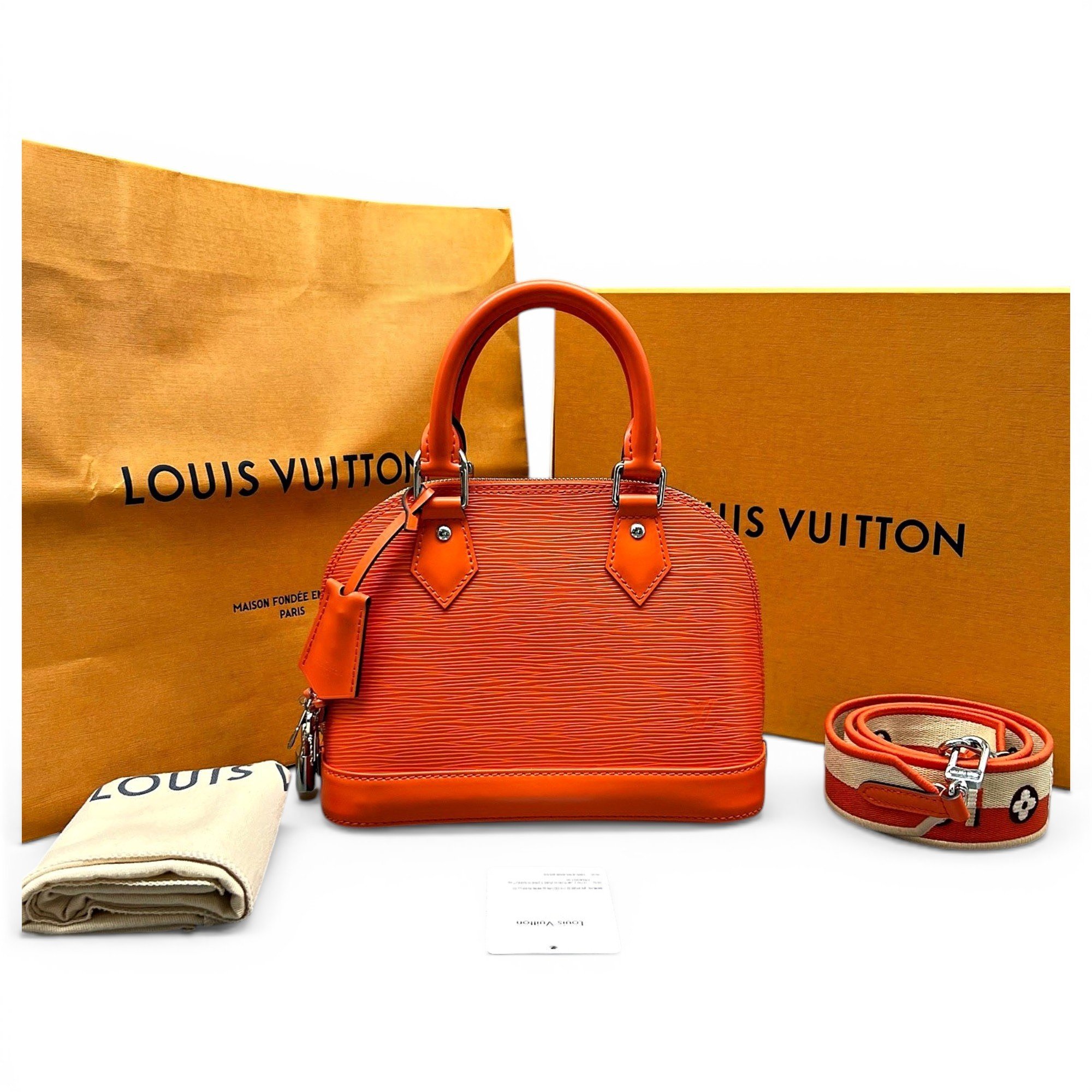 Alma BB leather handbag