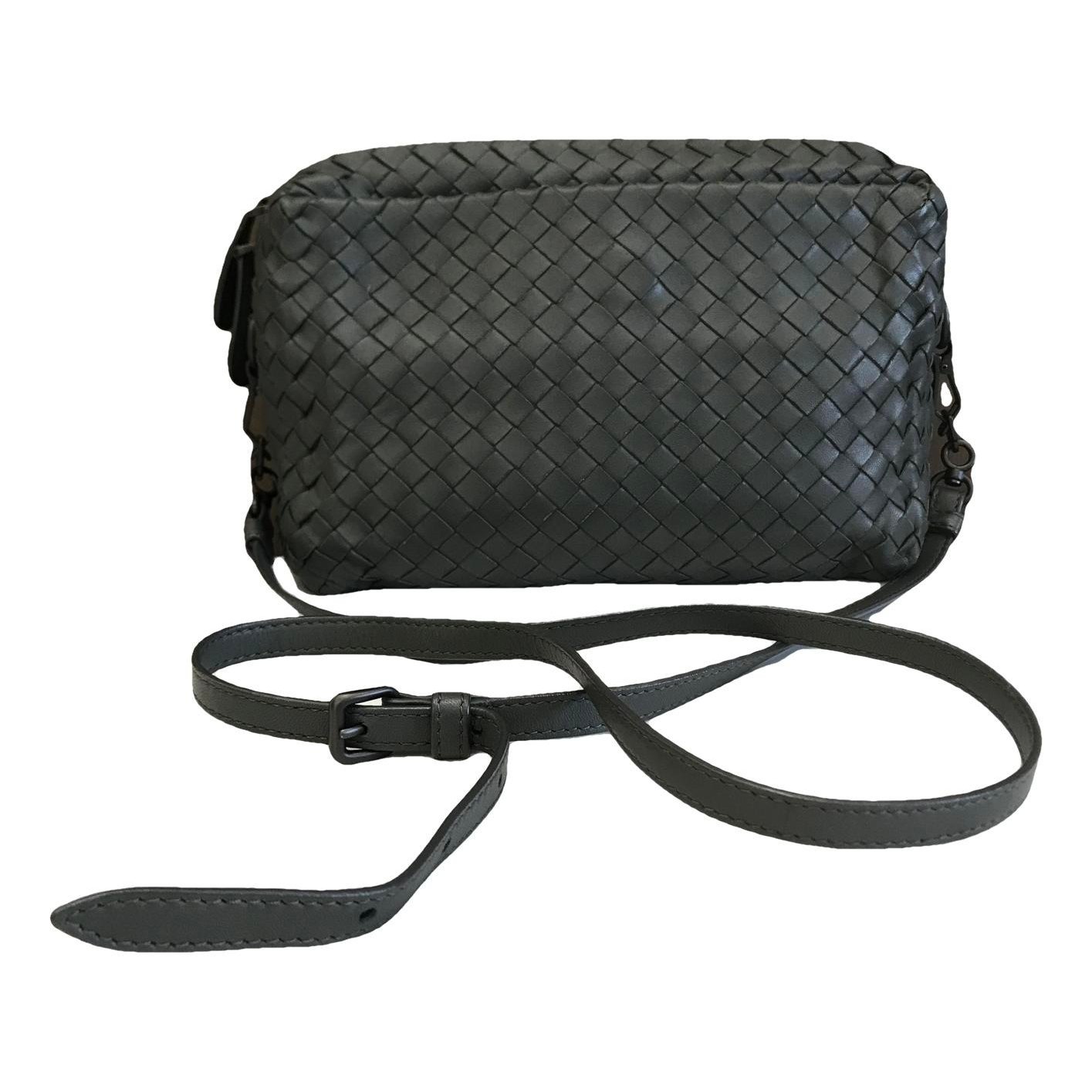 Leather crossbody bag