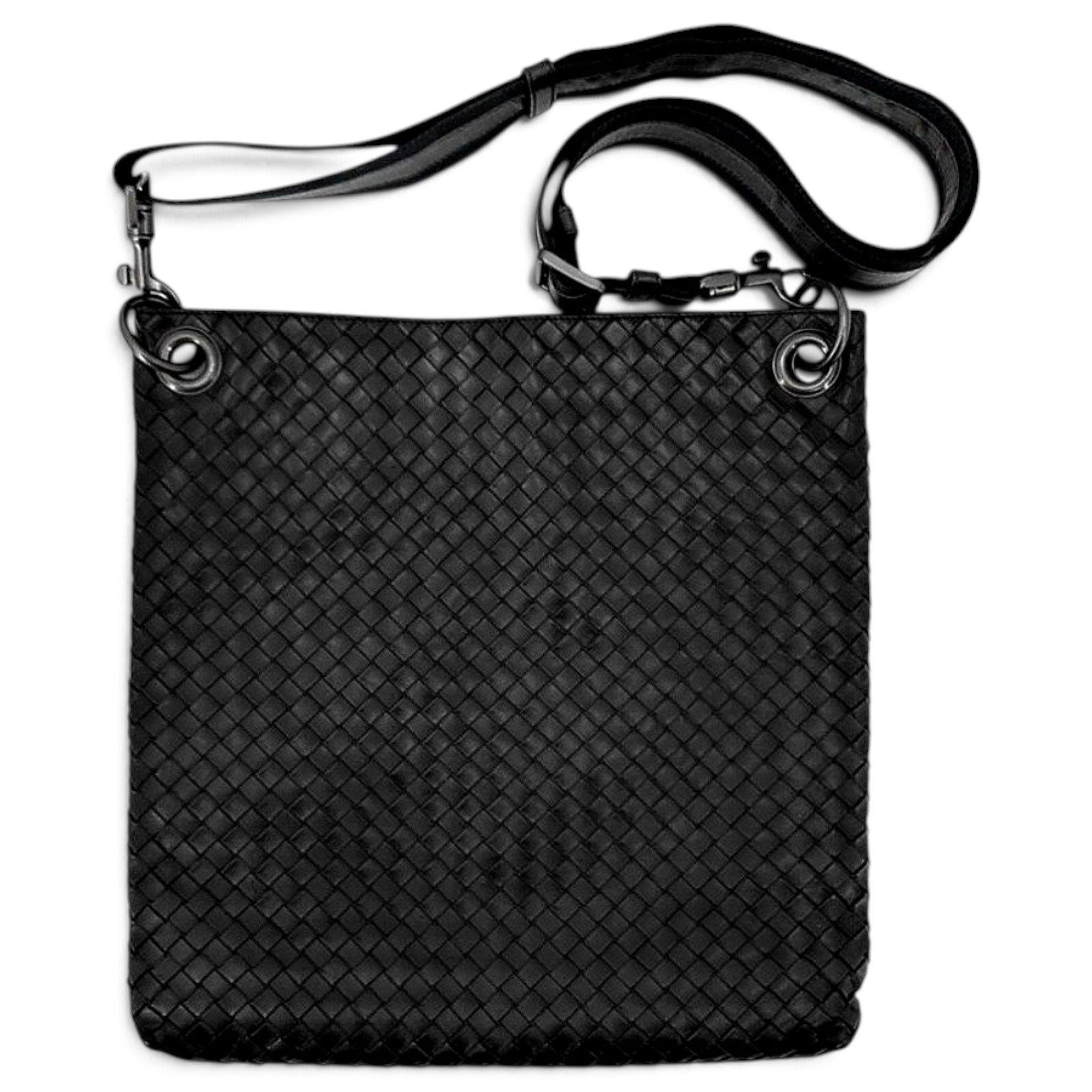 Veneta leather crossbody bag
