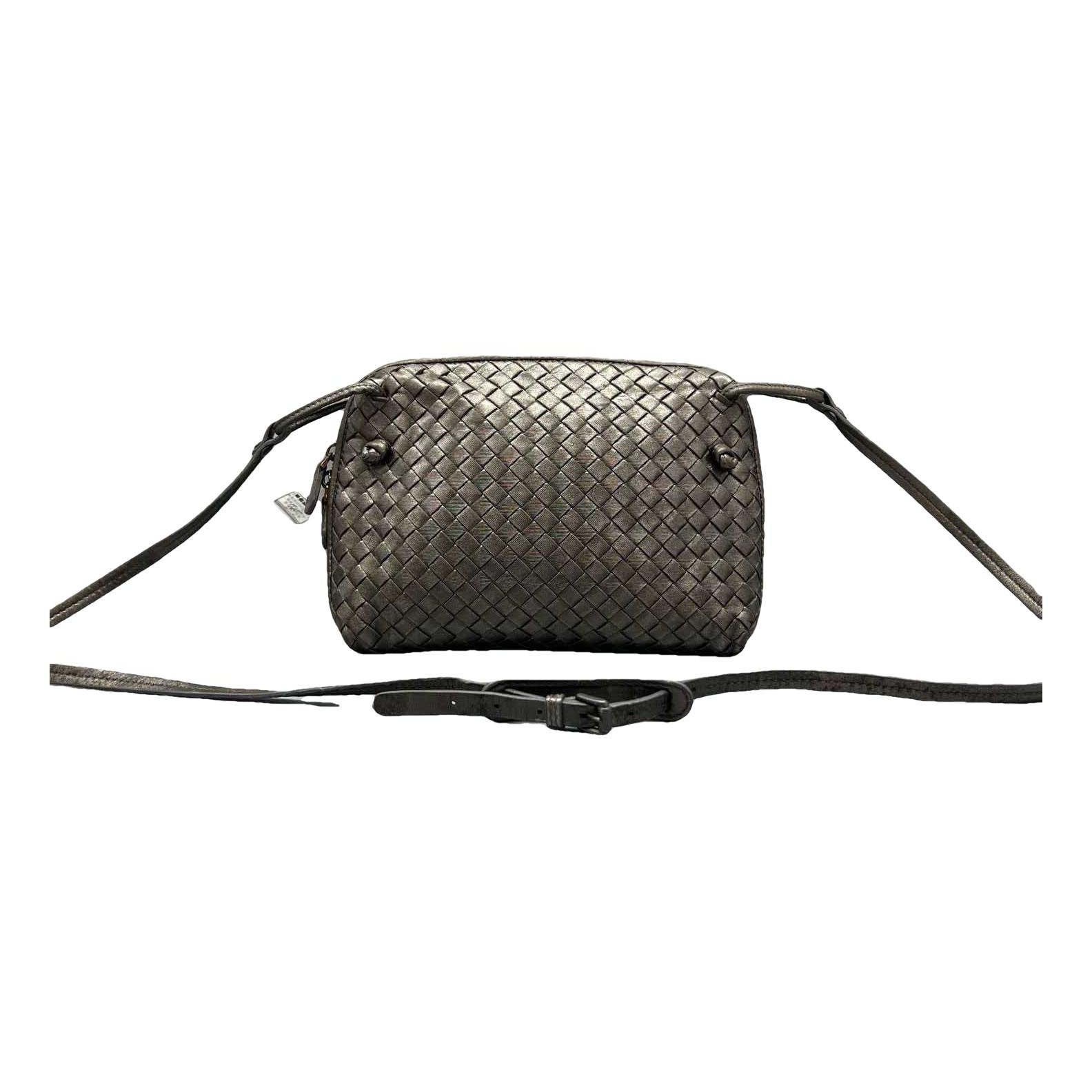 Loop leather bag