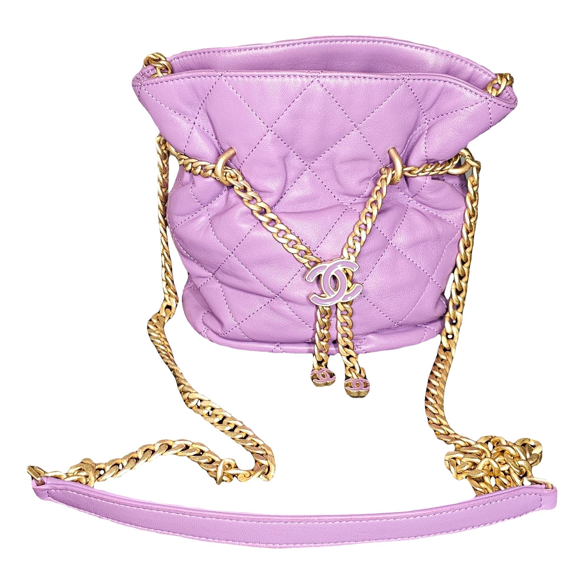 Gabrielle Bucket leather crossbody bag