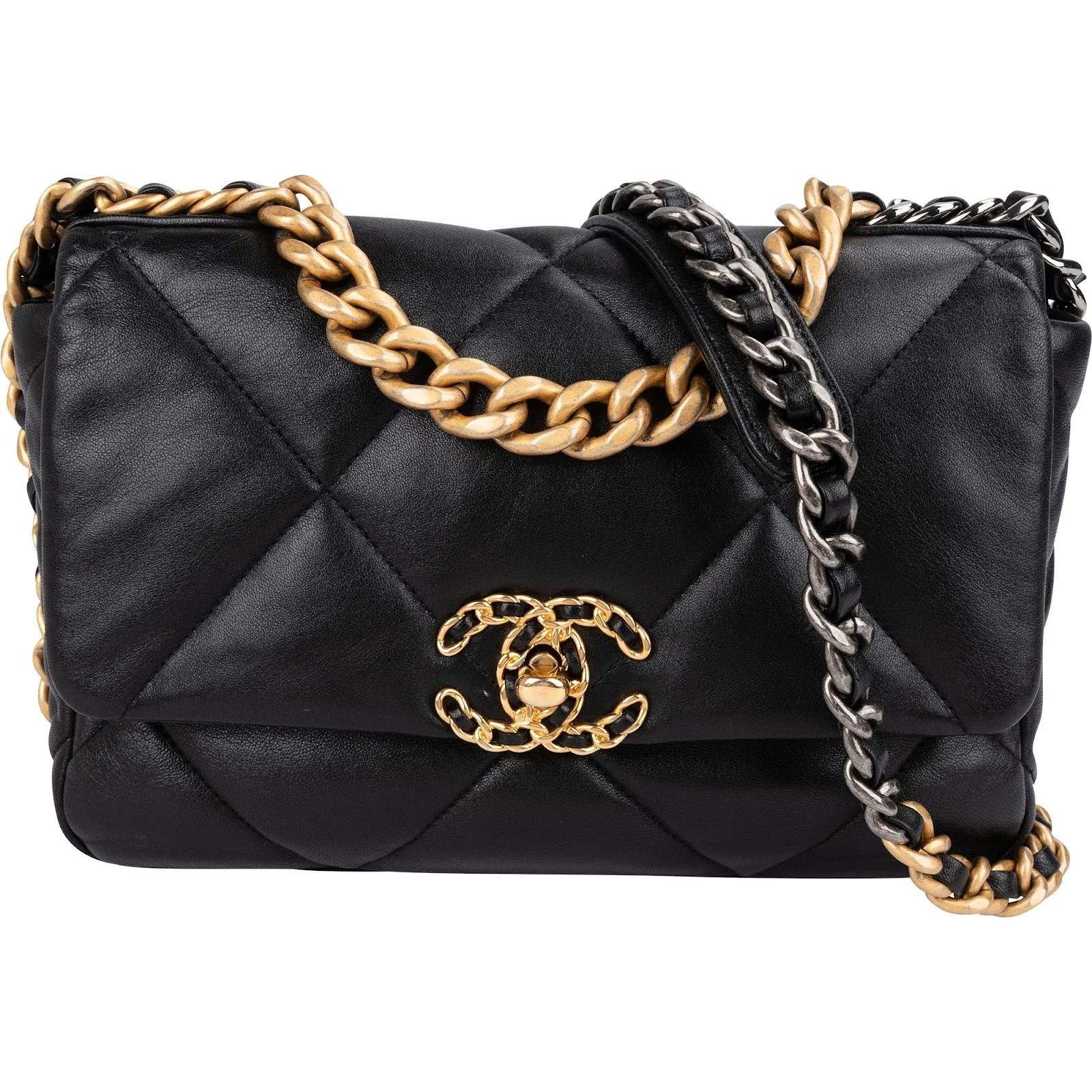 Chanel 19 leather crossbody bag