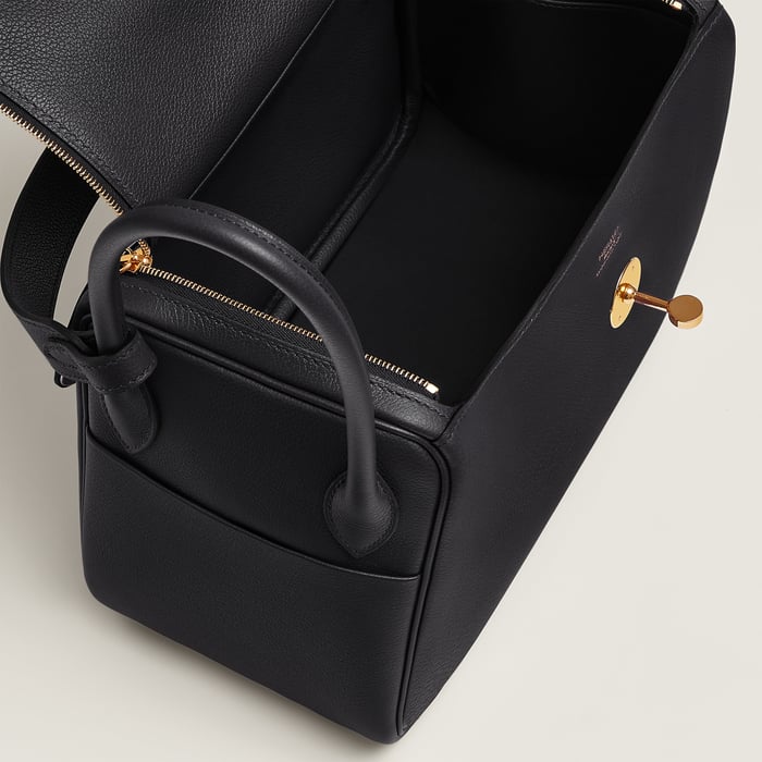 Caban Lindy 26 Bag