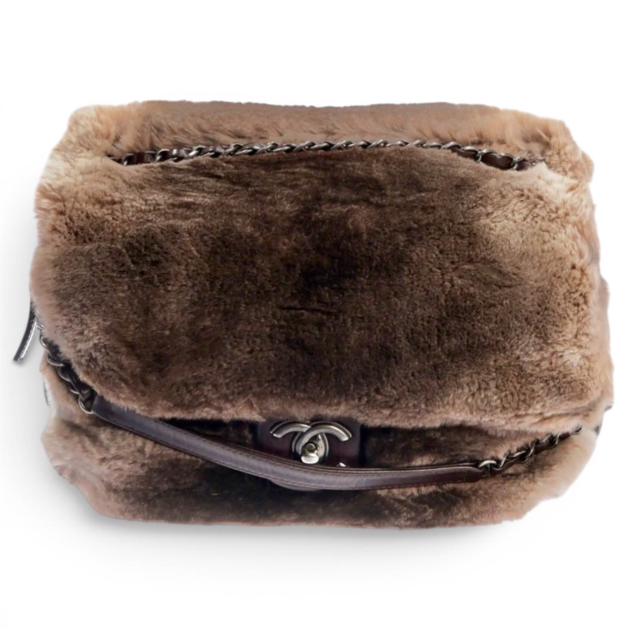 Chanel Leather handbag