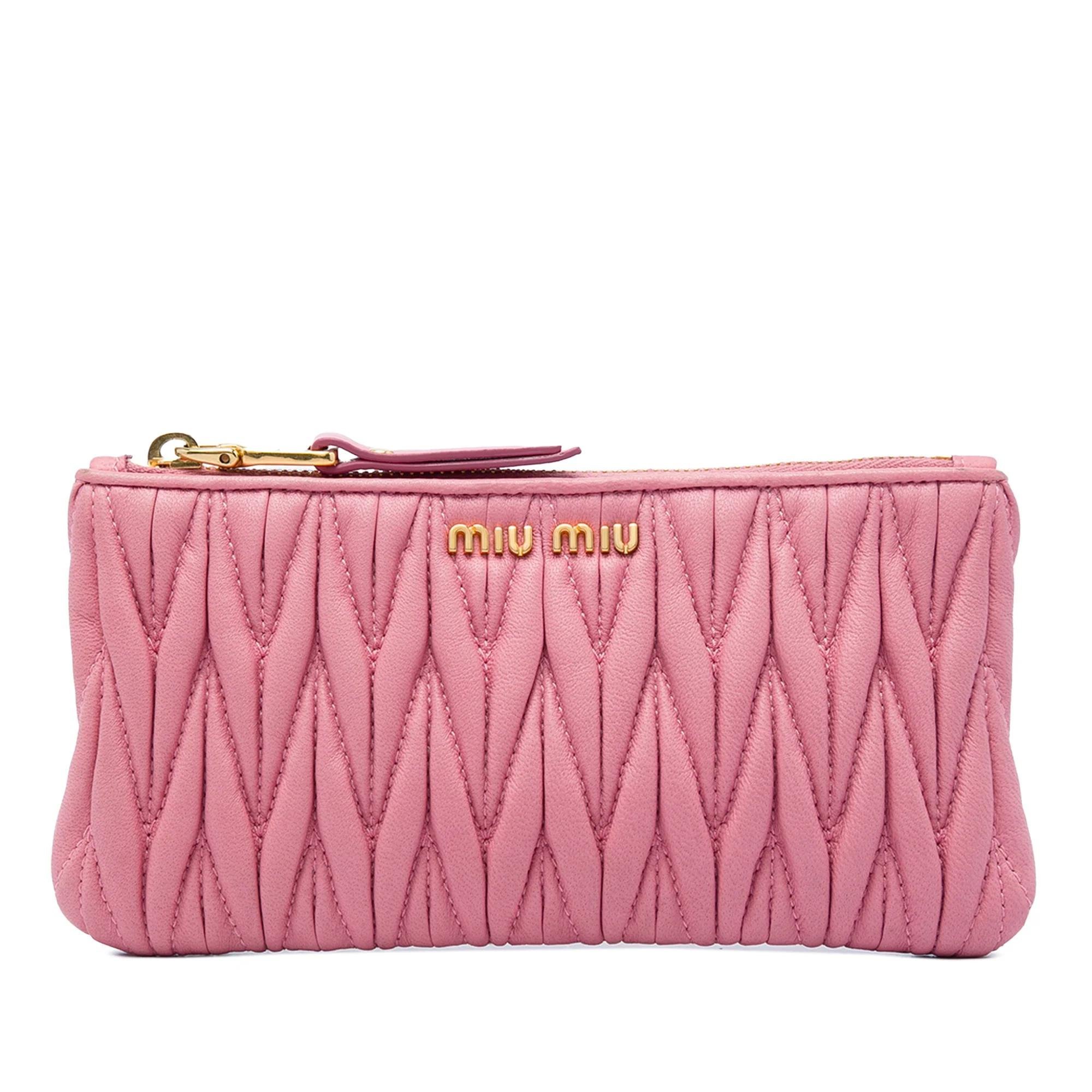 Matelassé leather handbag