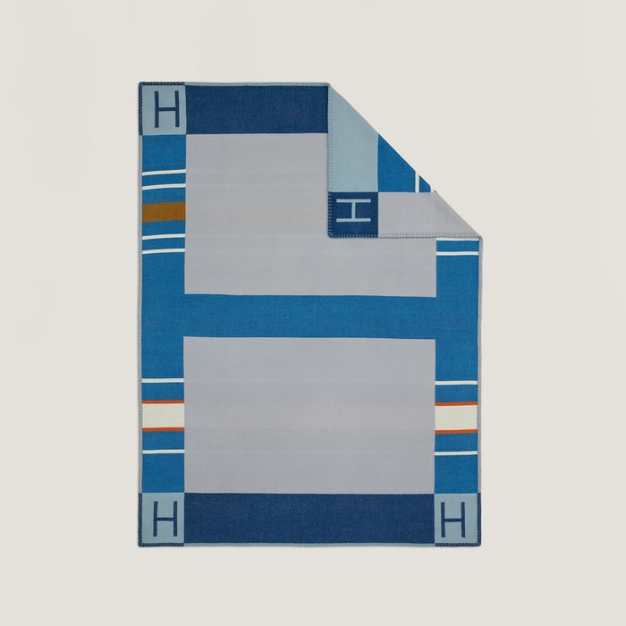 Bleu Avalon Cab Blanket