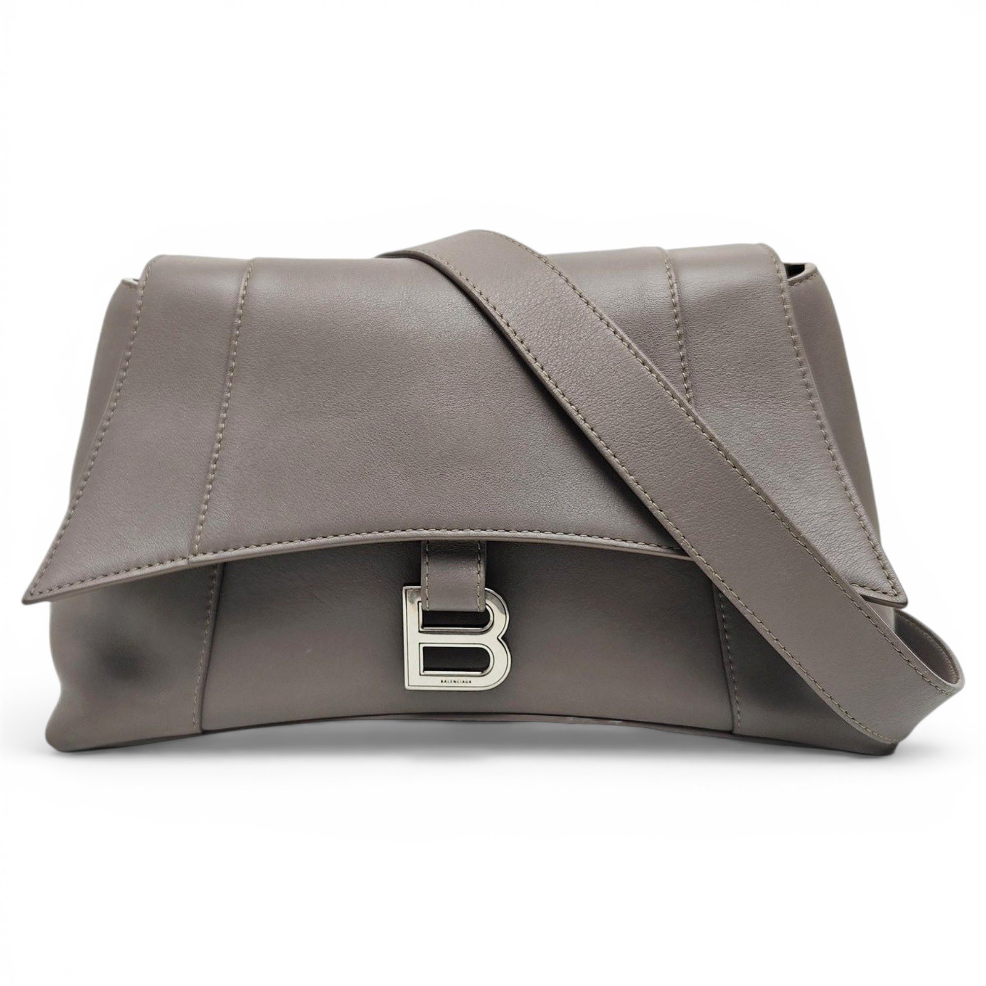 Downtown leather handbag