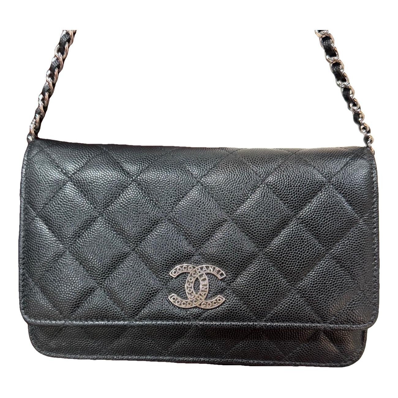 Wallet On Chain Timeless/Classique leather crossbody bag
