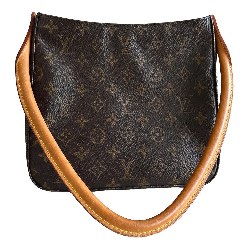 Loop leather handbag