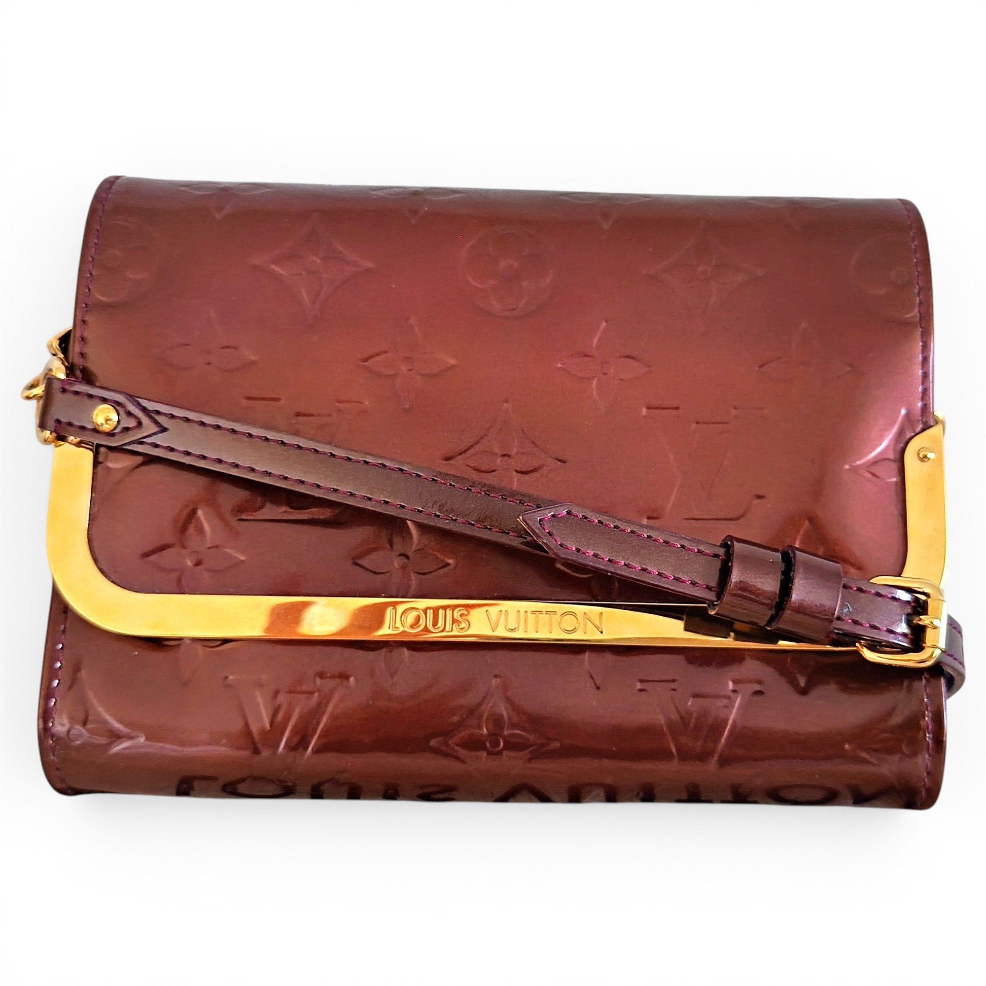 Patent leather crossbody bag