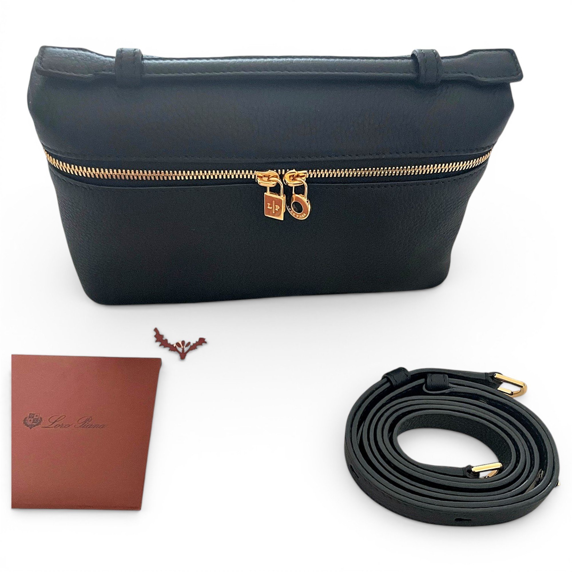Extra Pocket leather handbag