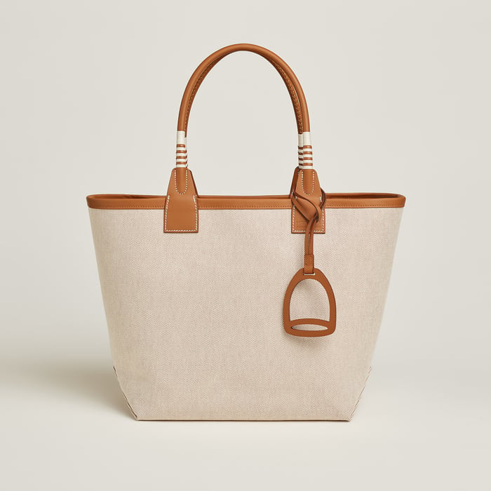 Steeple 28 Bag