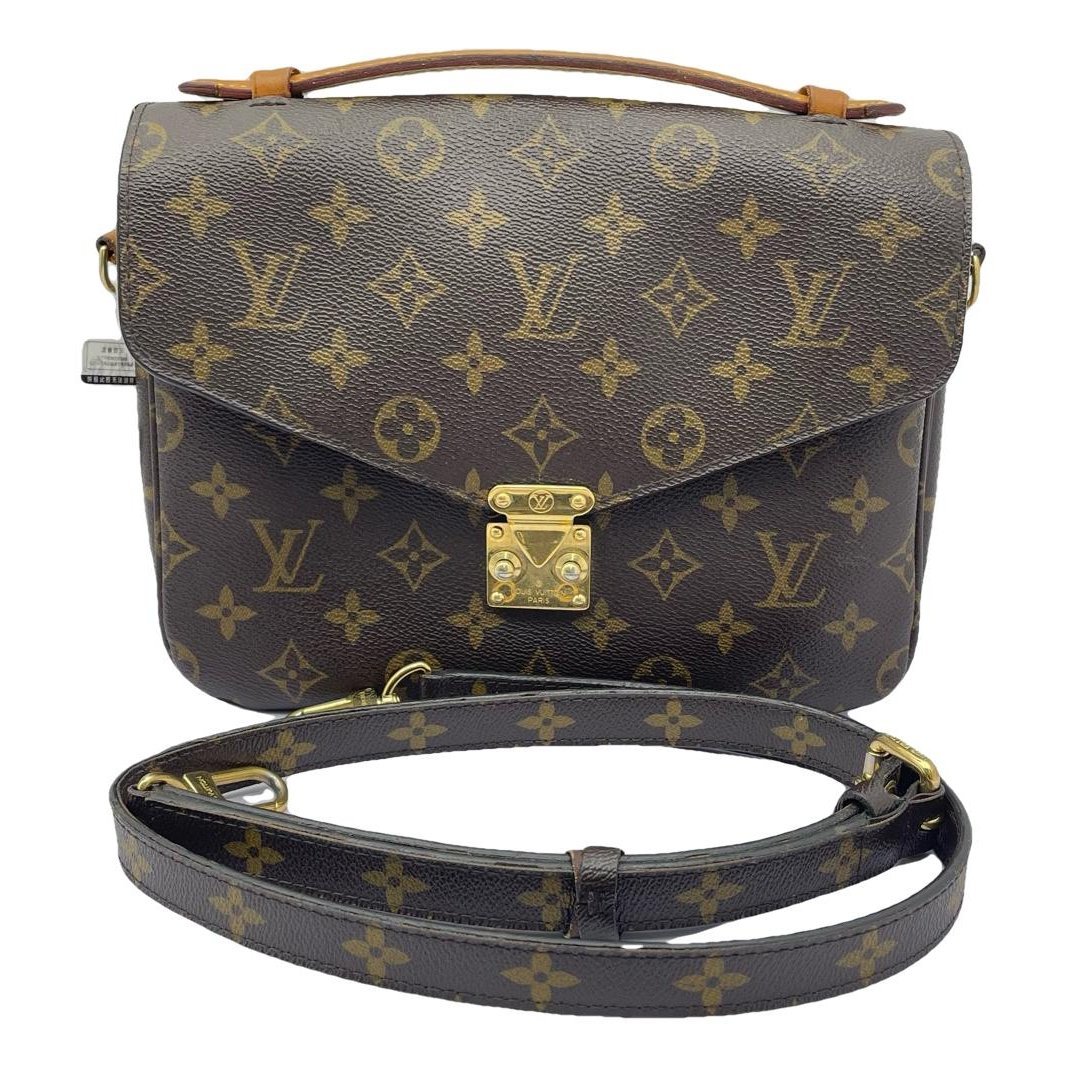 Metis leather handbag