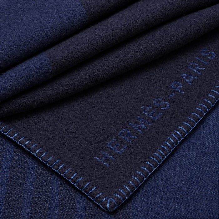 Marine H Tape Bed Cover