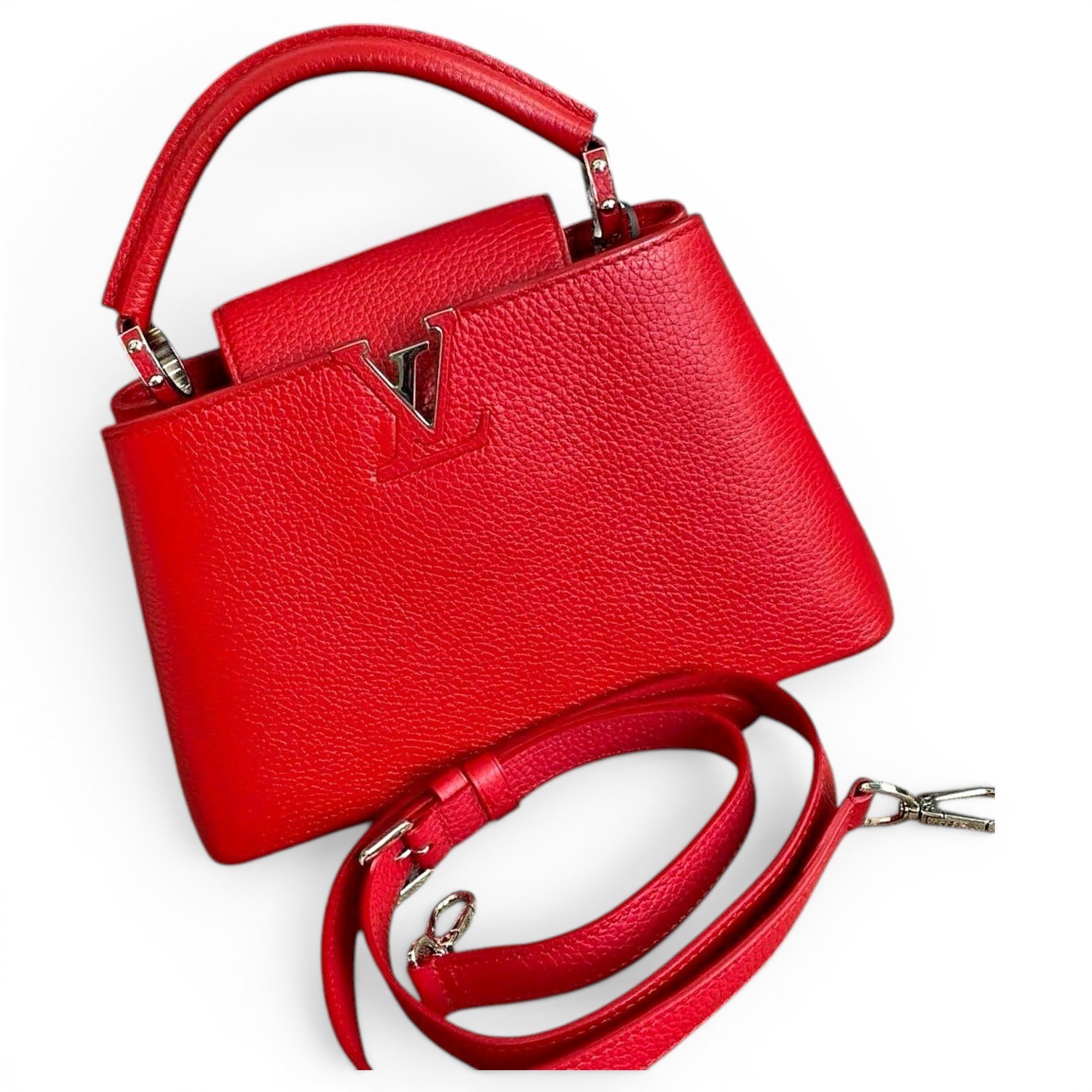 Capucines leather handbag