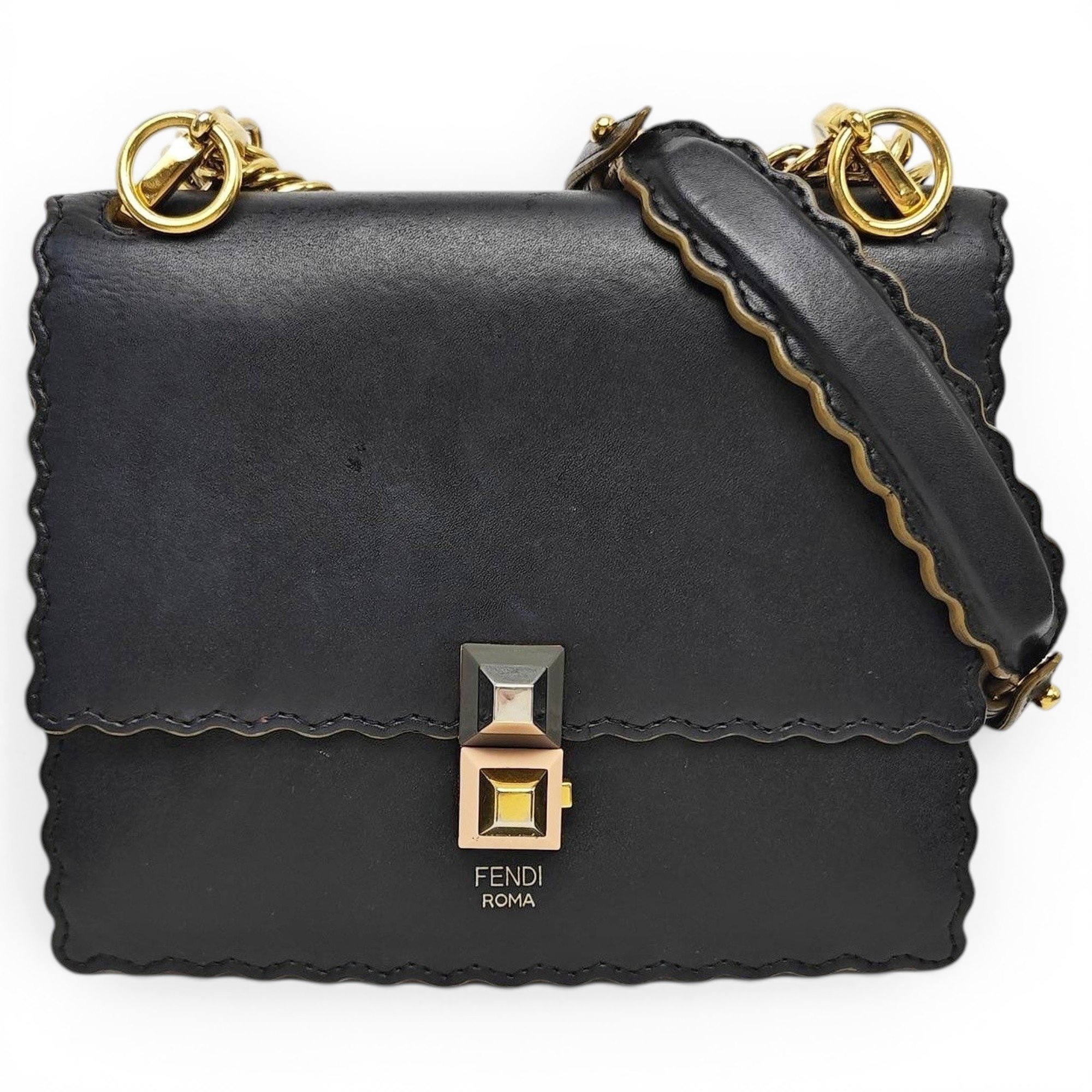 Kan I leather handbag