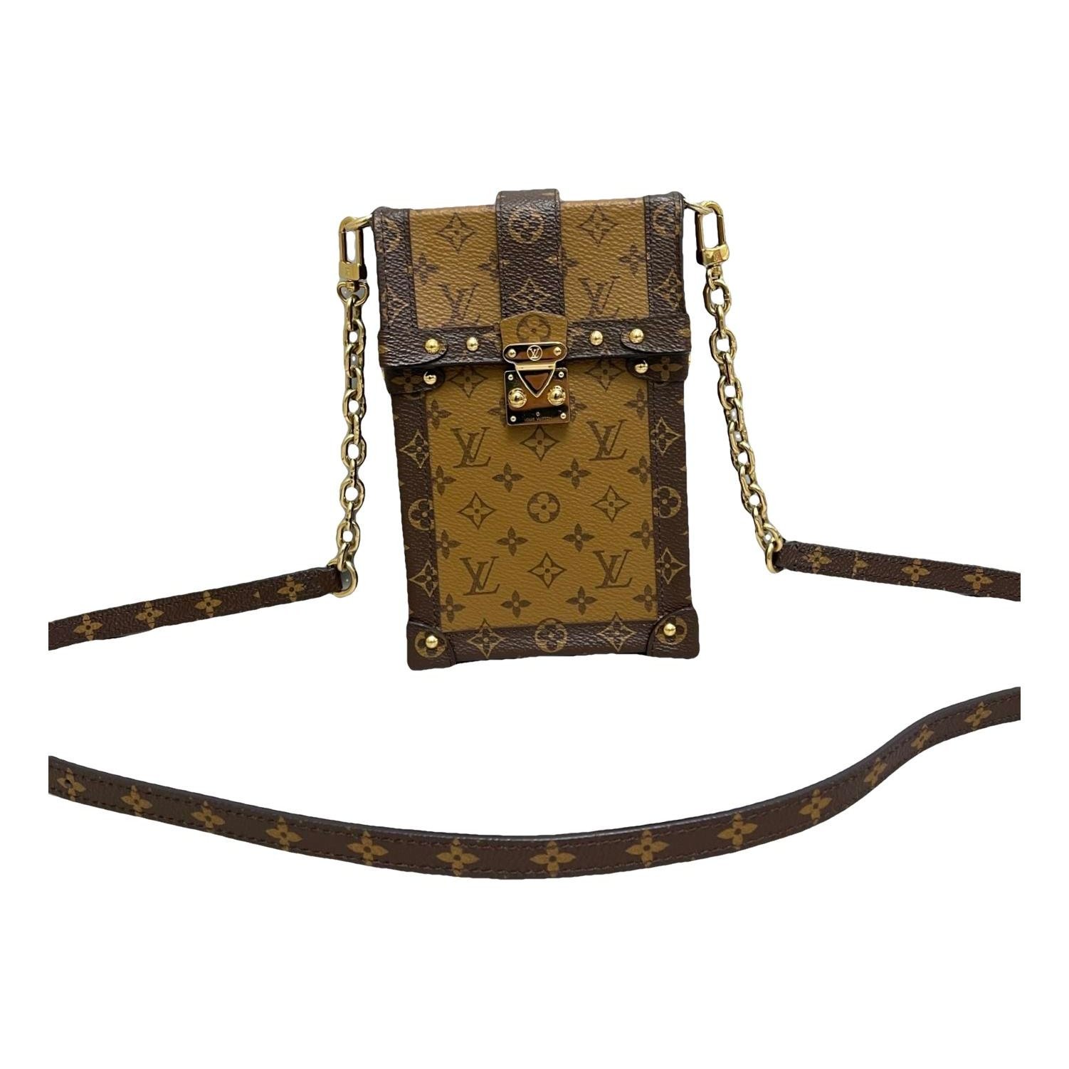 Pochette Trunk Verticale leather handbag