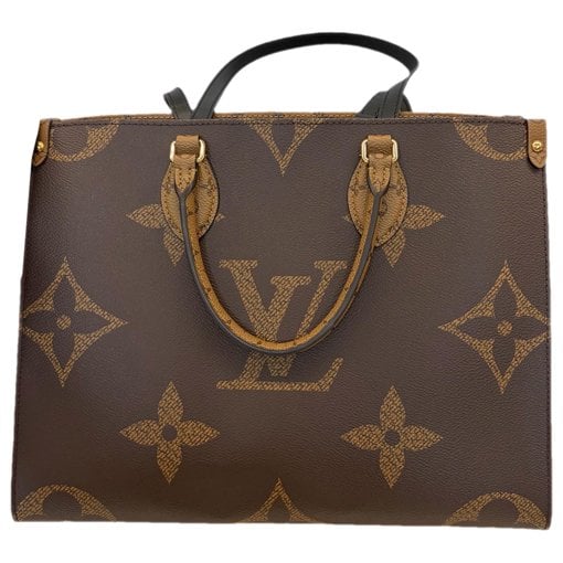 Onthego leather handbag