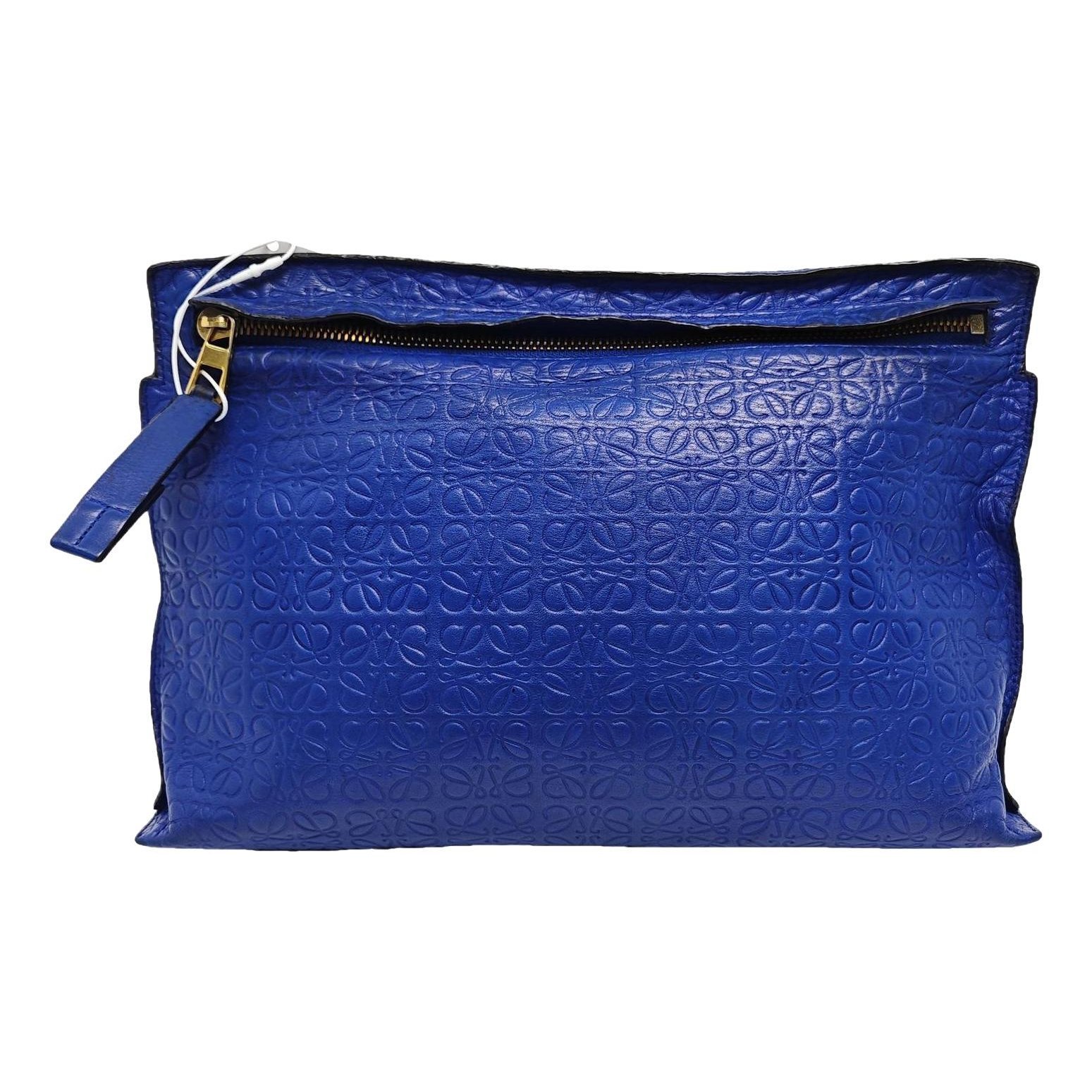 T Pouch leather clutch bag