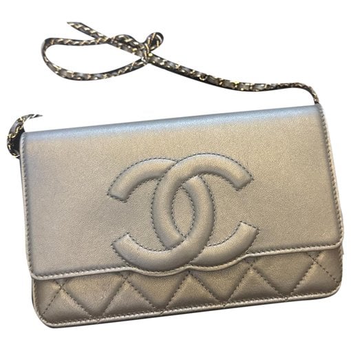 Wallet On Chain Double C leather crossbody bag