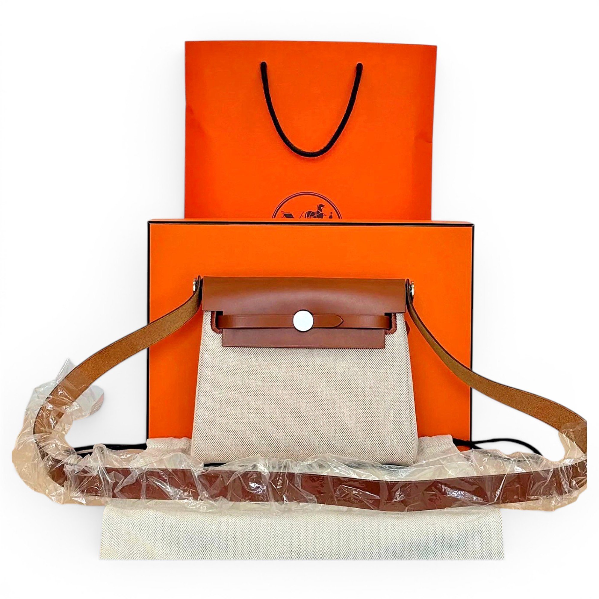 Herbag Zip leather crossbody bag