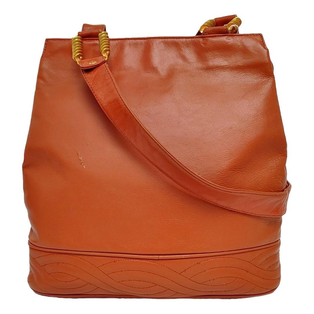 Leather handbag