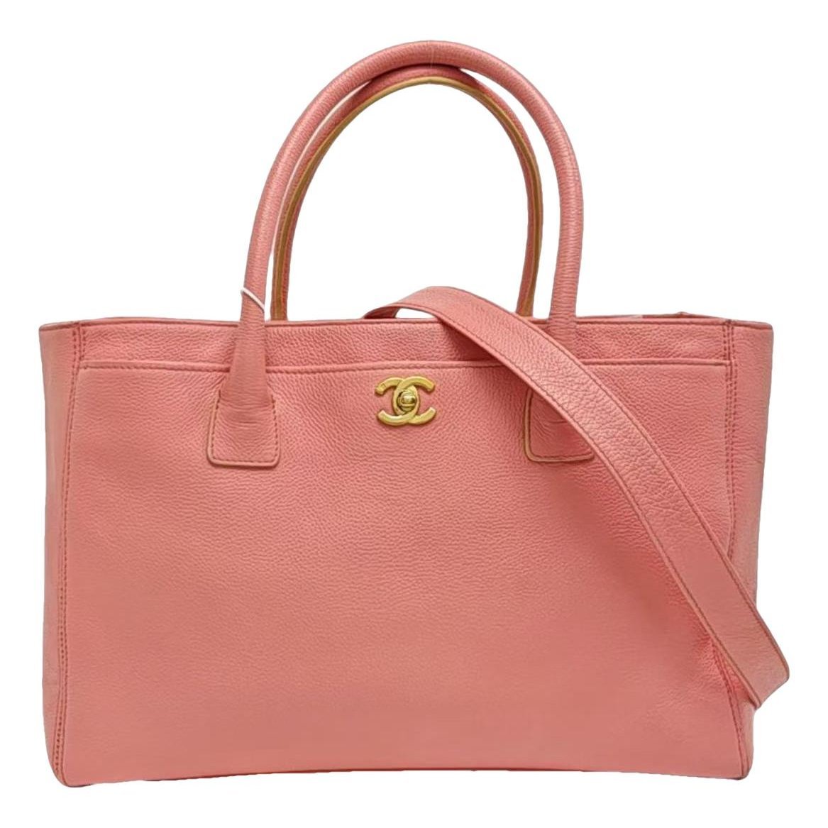 Executive leather tote